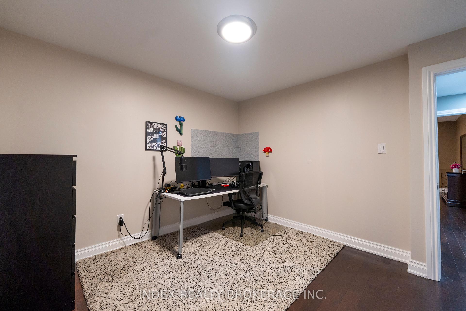 Photo 19 of 52 Jameson Crescent, Brampton, Northgate — HOMEH