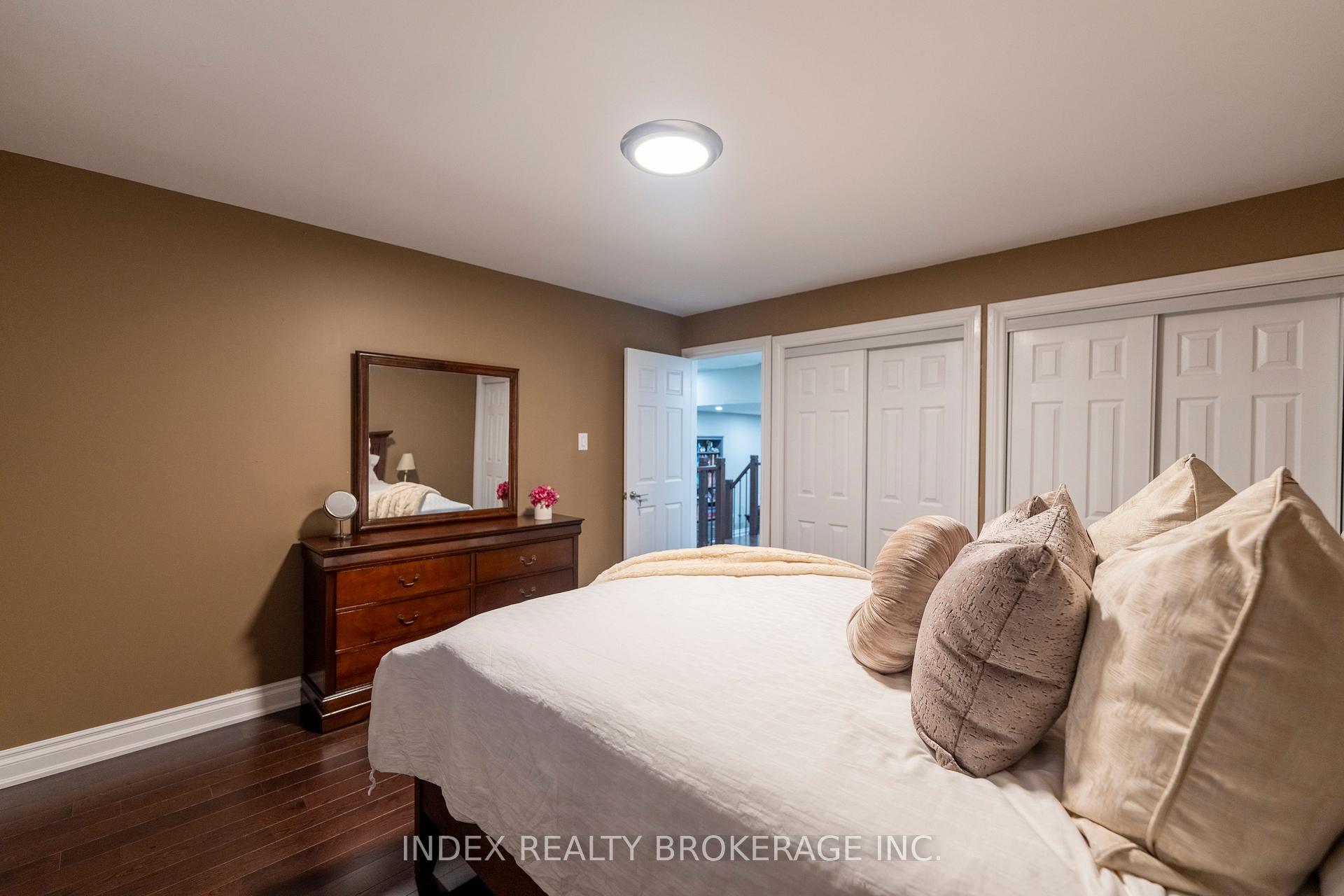 Photo 24 of 52 Jameson Crescent, Brampton, Northgate — HOMEH