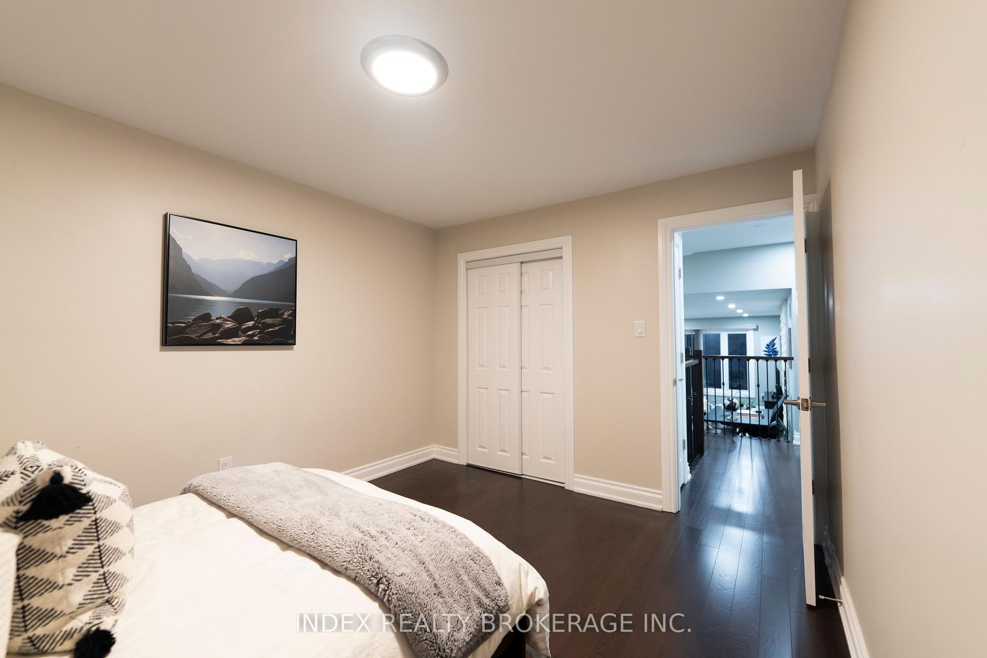 Photo 26 of 52 Jameson Crescent, Brampton, Northgate — HOMEH