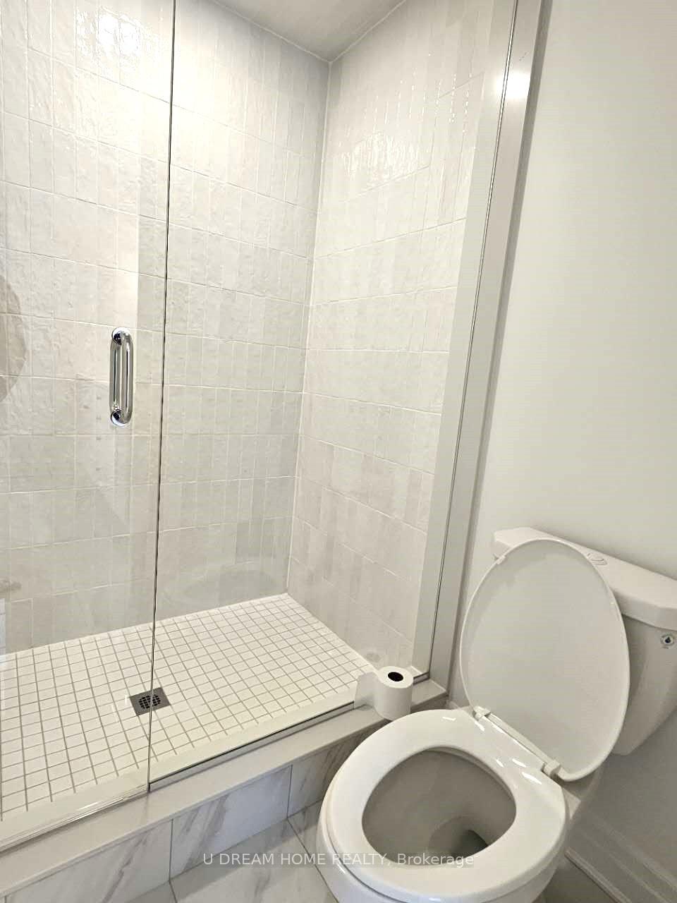 Photo 47 of 6 Berczy Manor Crescent, Markham, Rural Markham — HOMEH