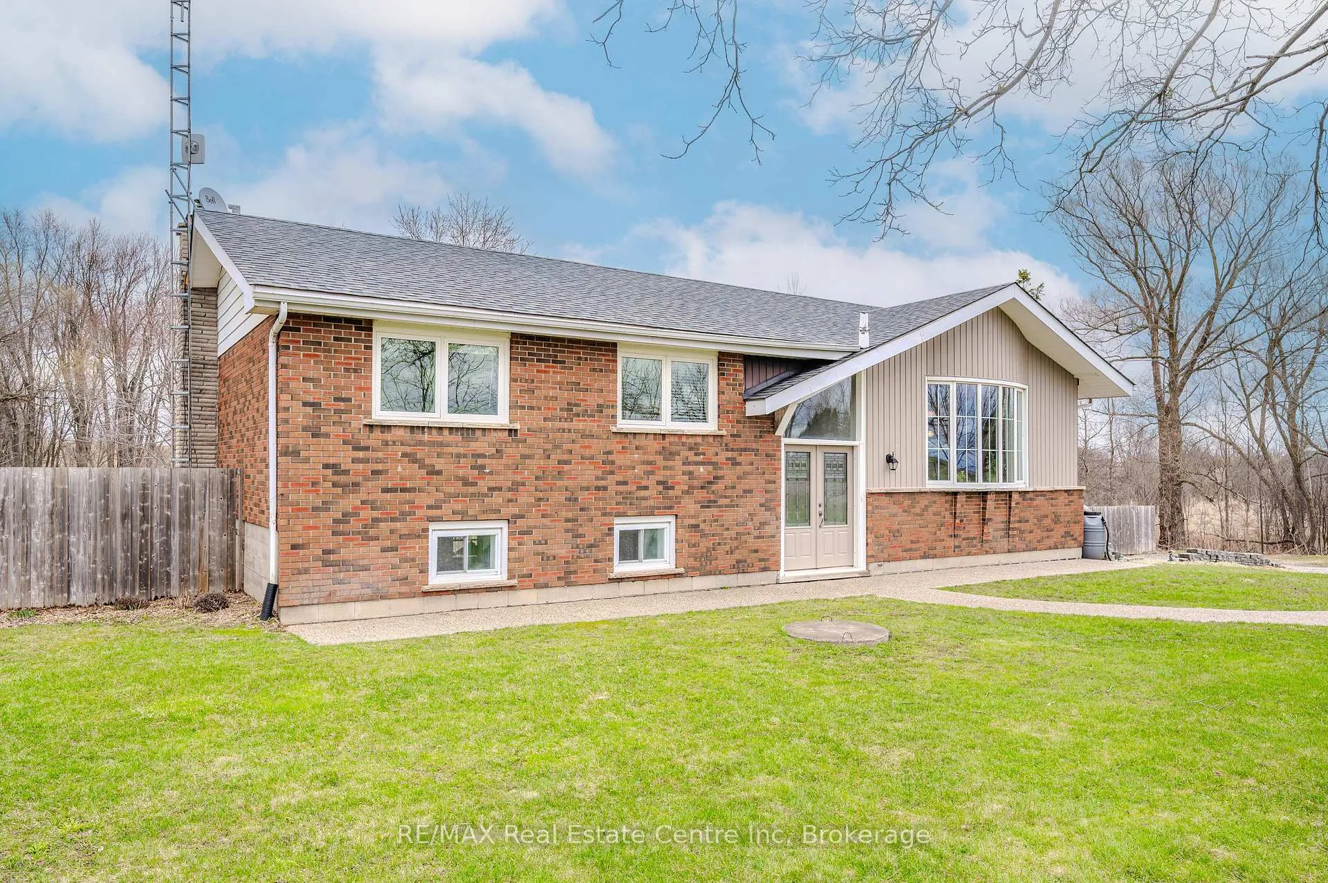 Front of 5259 Wellington Rd 29