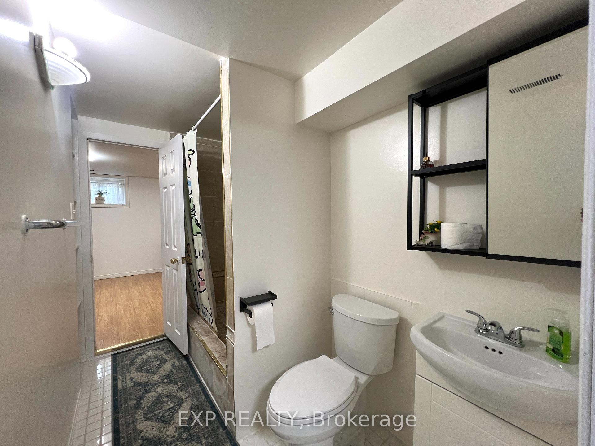 Photo 6 of Unit Lower, 3 Hildenboro Square, Scarborough, L'Amoreaux — HOMEH