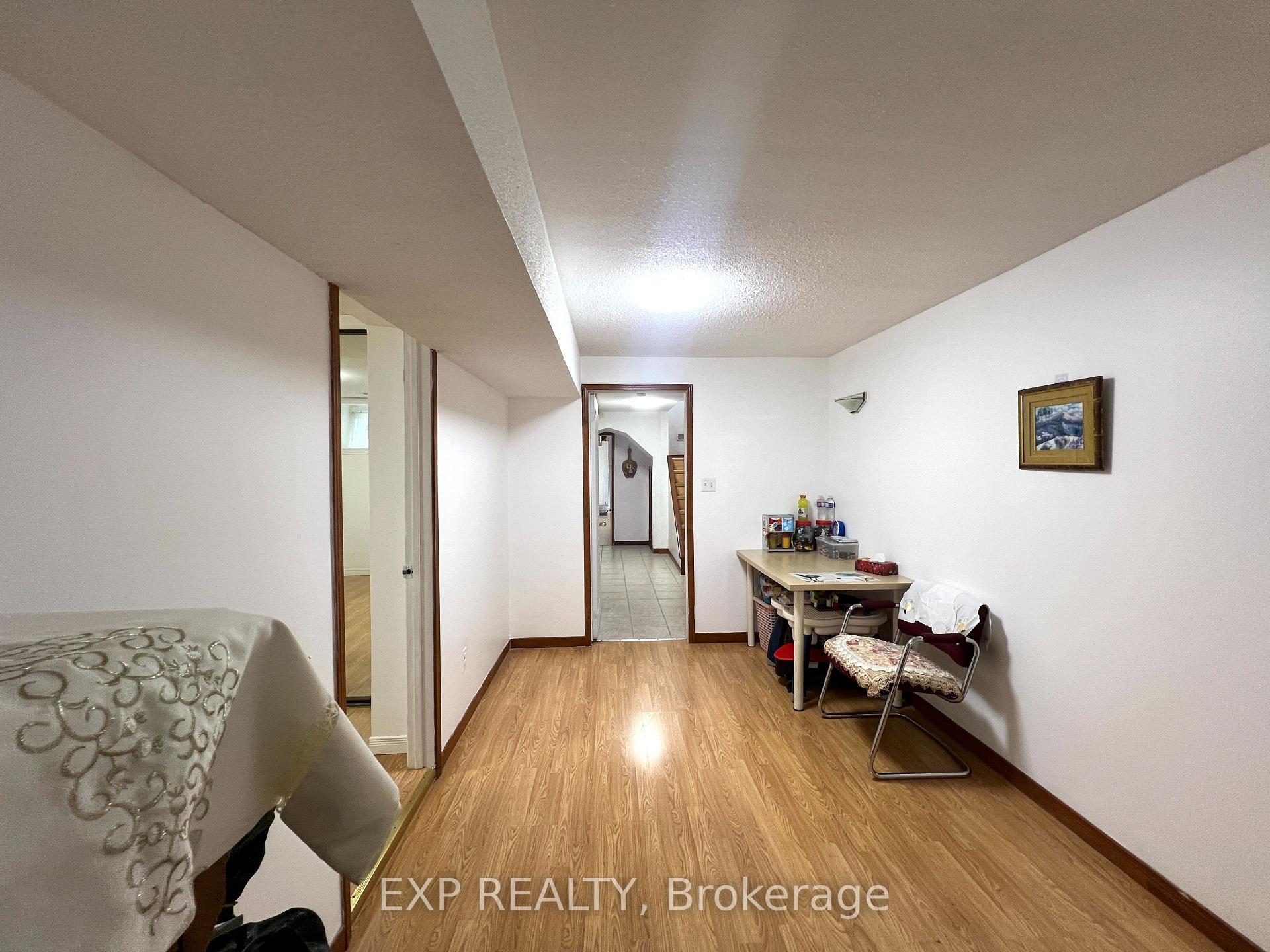 Photo 11 of Unit Lower, 3 Hildenboro Square, Scarborough, L'Amoreaux — HOMEH