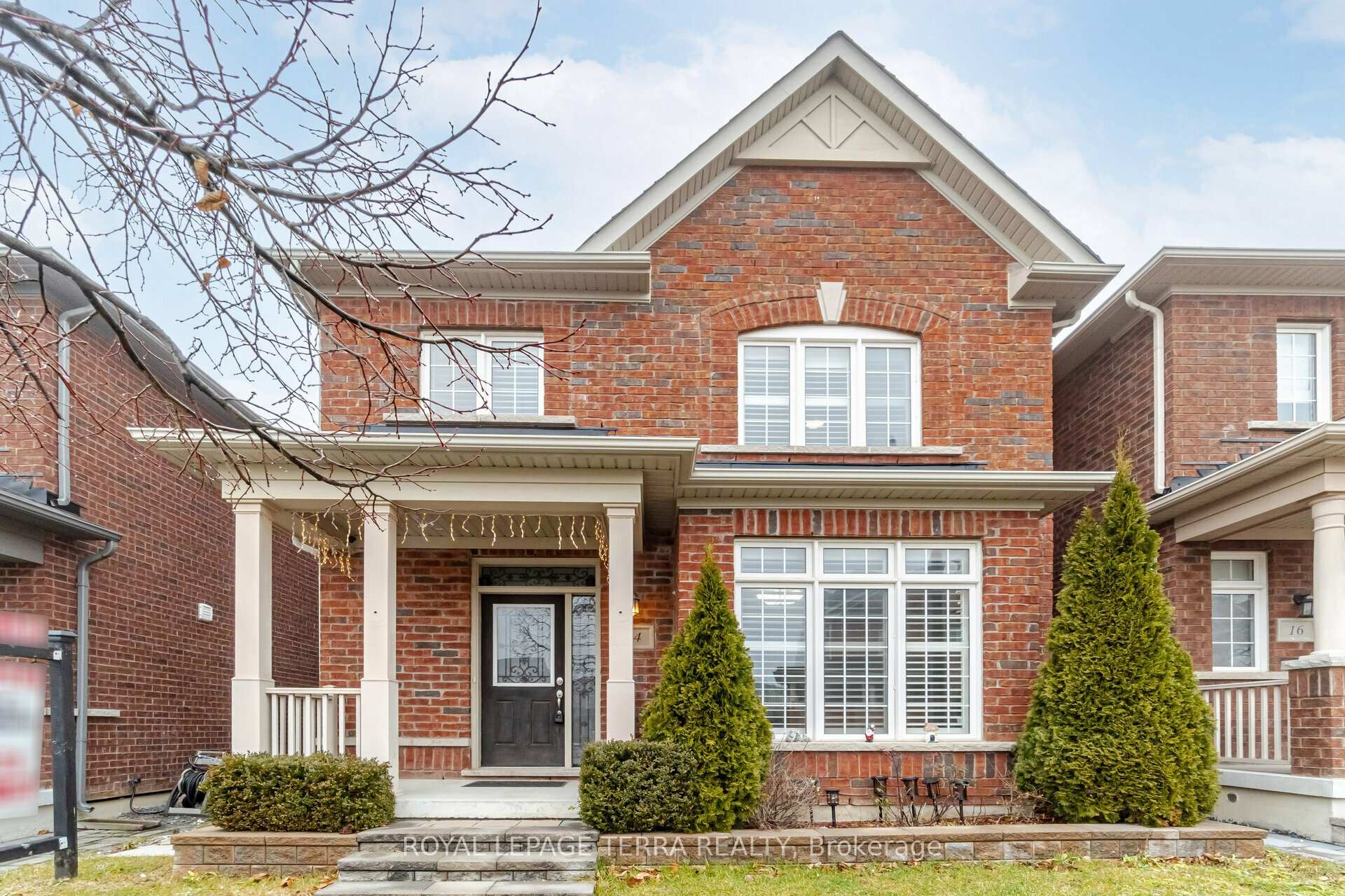 Front of 14 Golden Fern Street