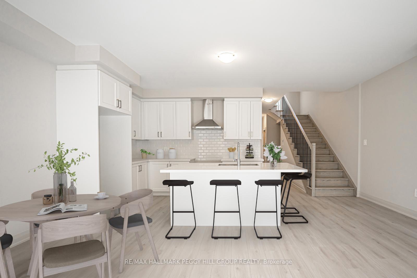 Photo 5 of 11 Amsterdam Drive, Barrie, Rural Barrie Southeast — HOMEH