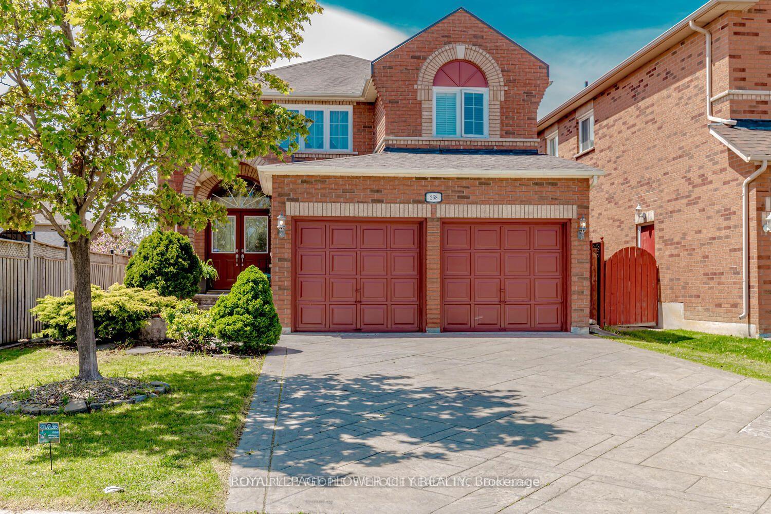Front of 268 Cresthaven Road