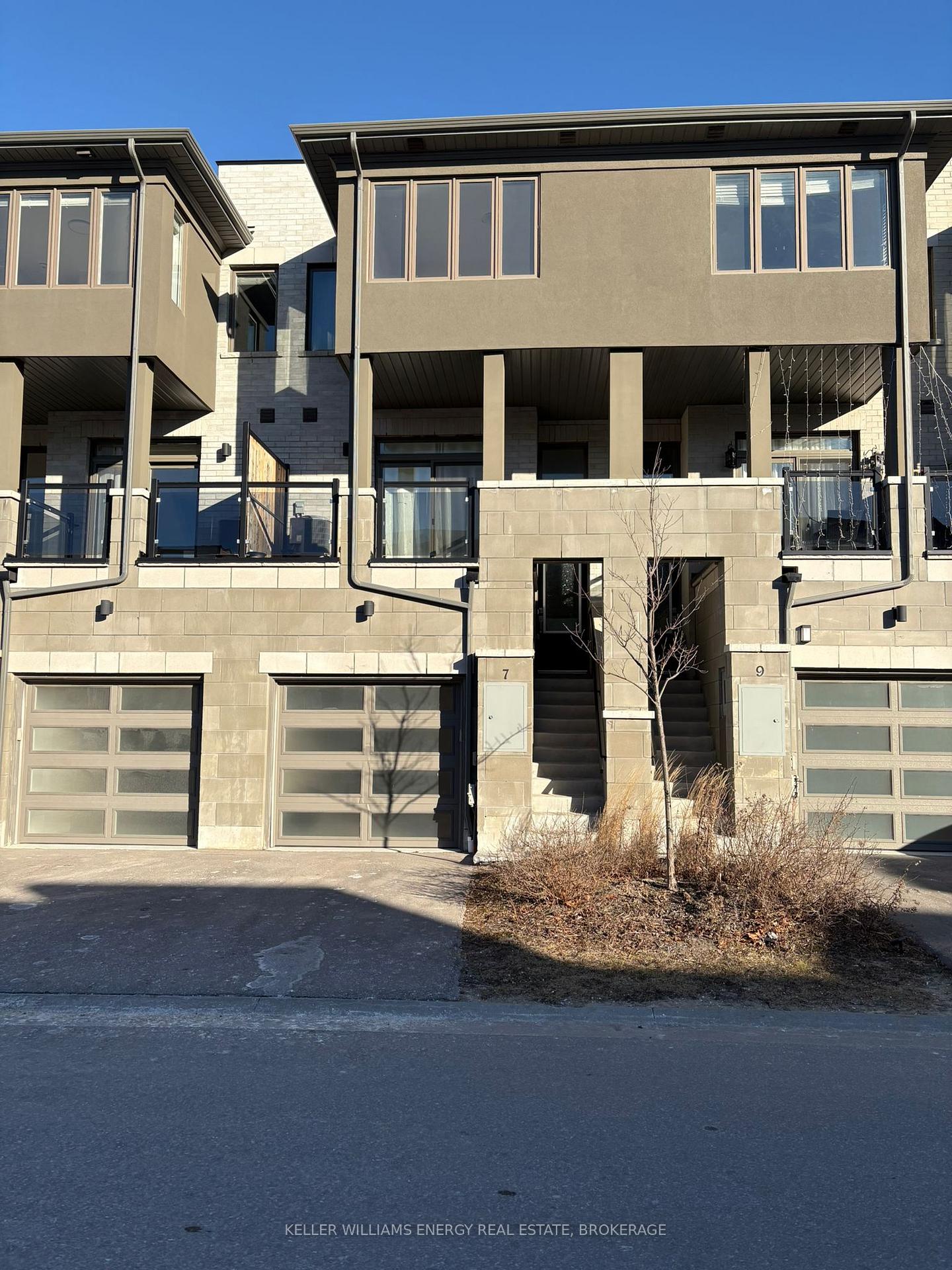Photo 1 of 7 Donald Fleming Way, Whitby, Pringle Creek — HOMEH