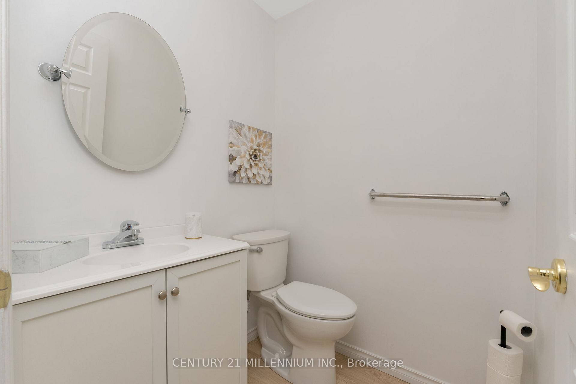 Photo 9 of 28 Napanee Street, Brampton, Westgate — HOMEH