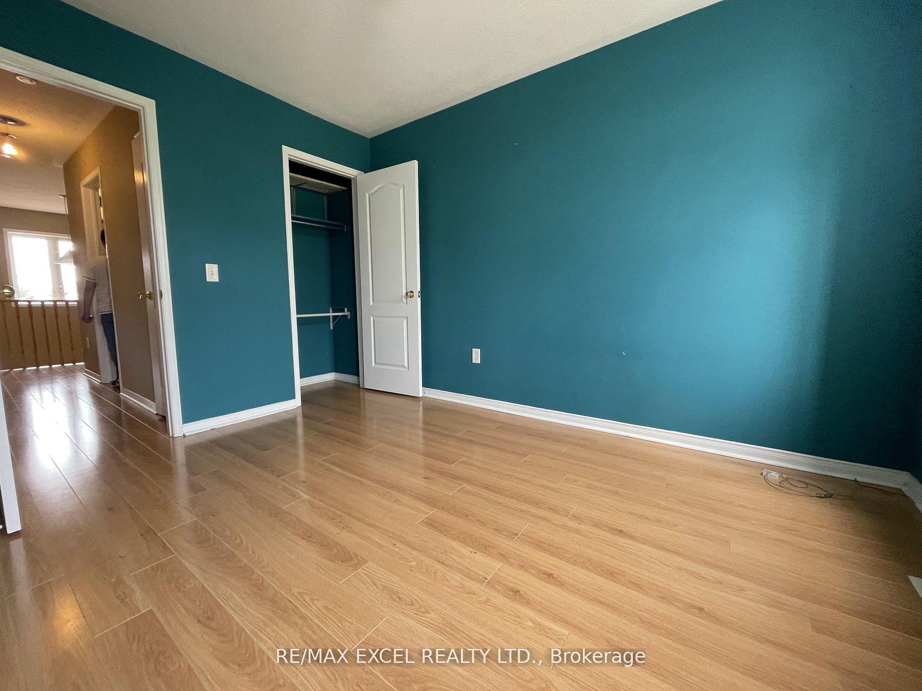 Photo 8 of 353 Bur Oak Avenue, Markham, Berczy — HOMEH