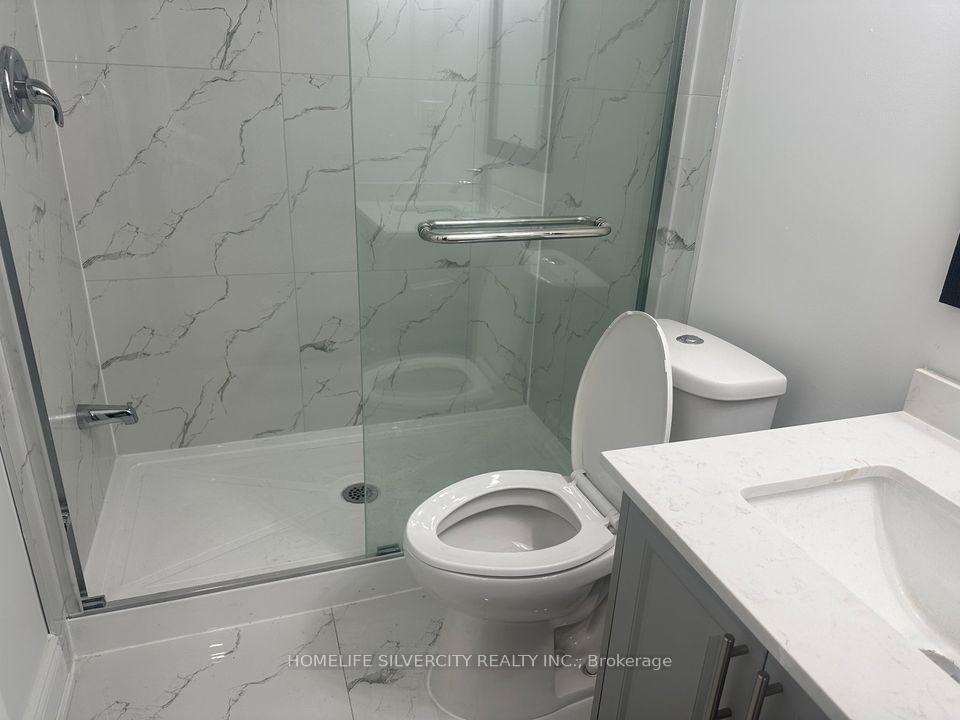 Photo 6 of Unit Bsmnt, 82 Saint Dennis Road, Brampton, Sandringham-Wellington North — HOMEH