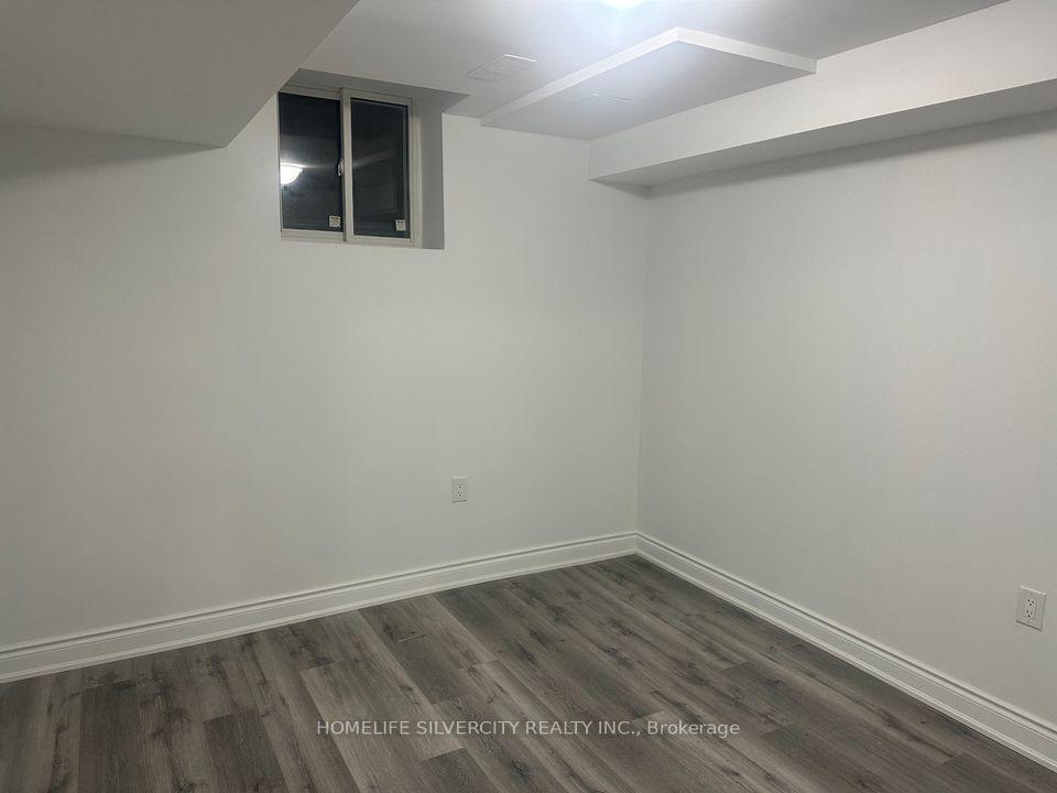Photo 9 of Unit Bsmnt, 82 Saint Dennis Road, Brampton, Sandringham-Wellington North — HOMEH