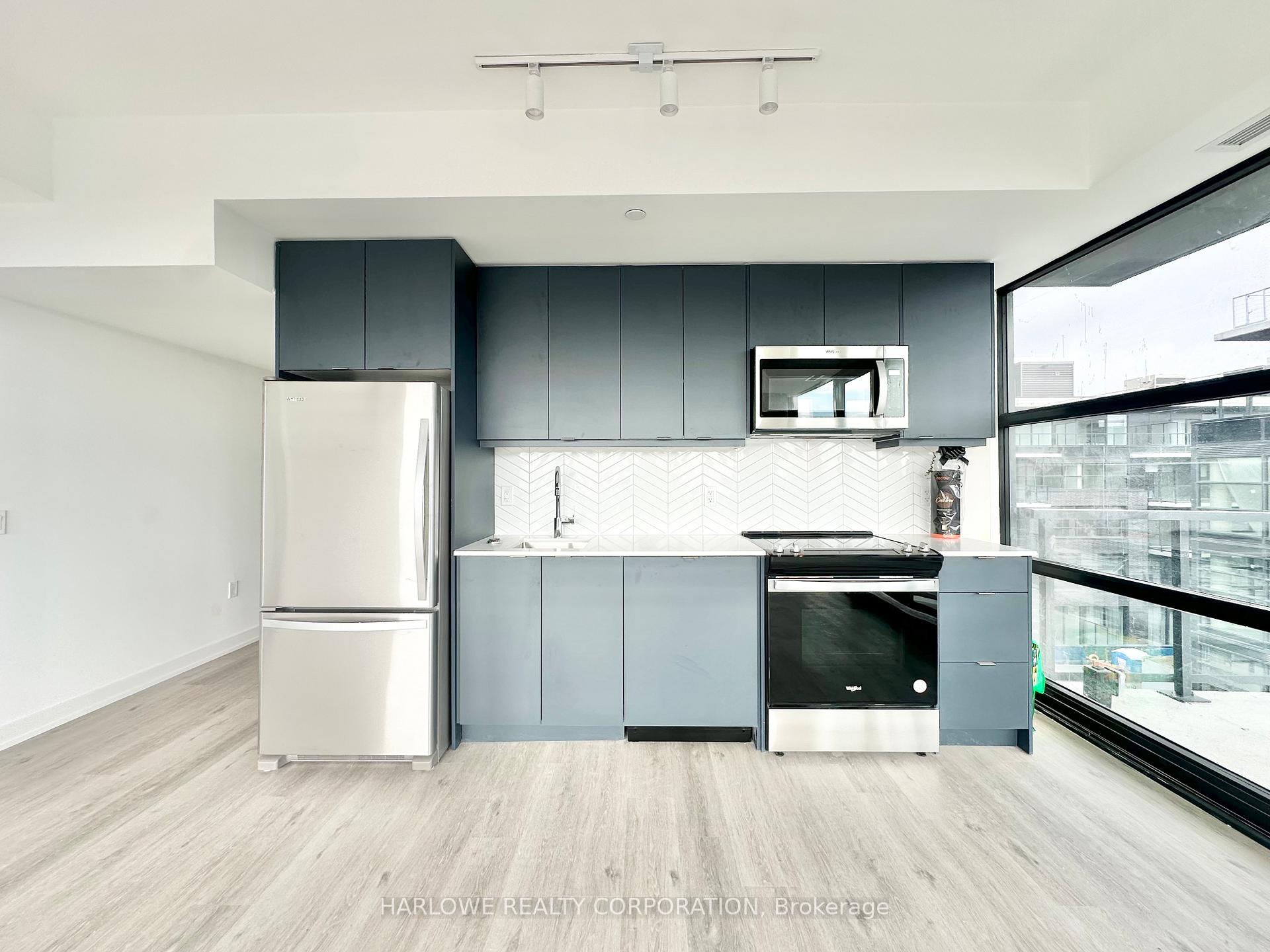 Photo 3 of Unit 442 E, 1610 Charles Street E, Whitby, Port Whitby — HOMEH