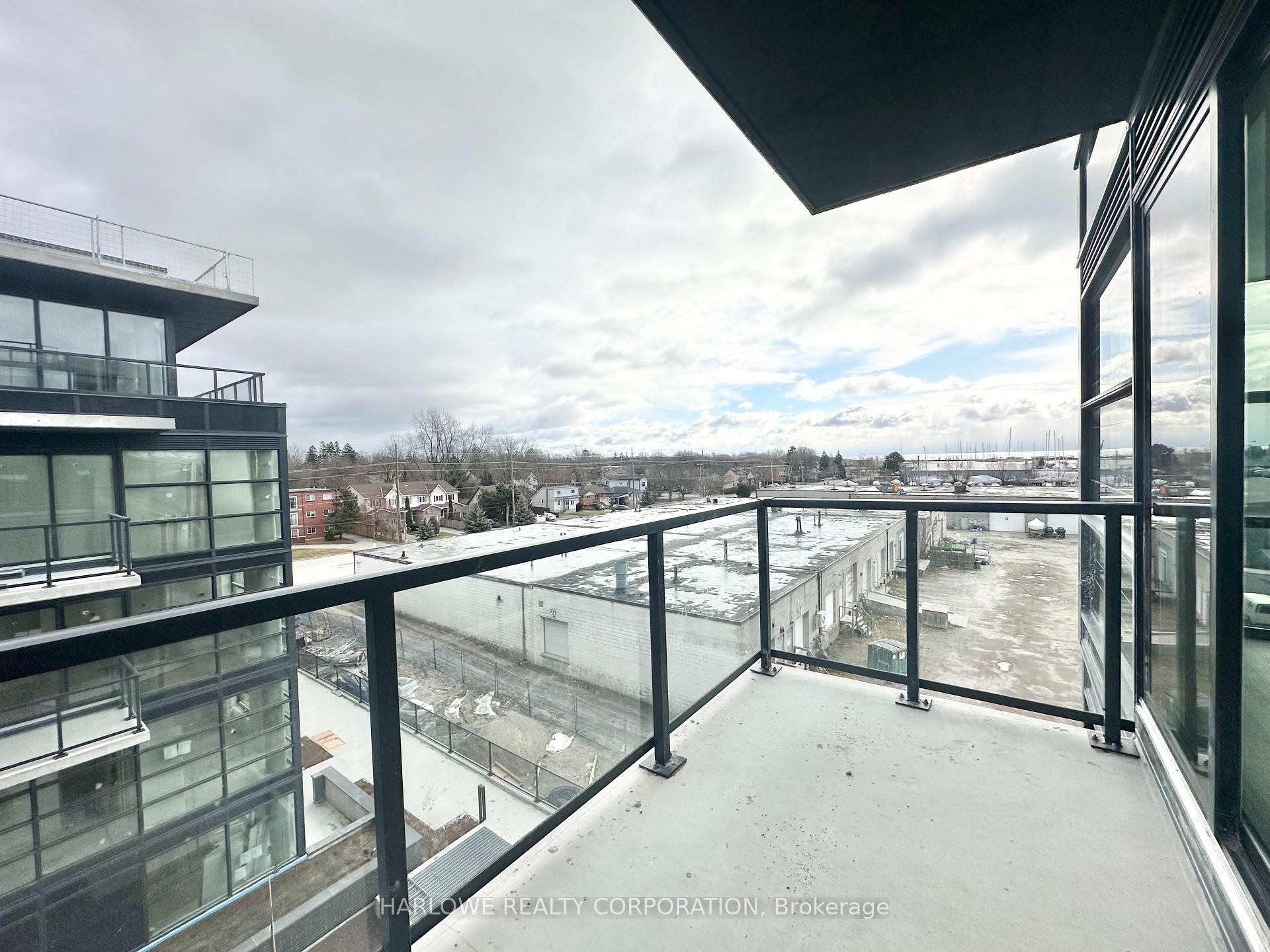 Photo 14 of Unit 442 E, 1610 Charles Street E, Whitby, Port Whitby — HOMEH