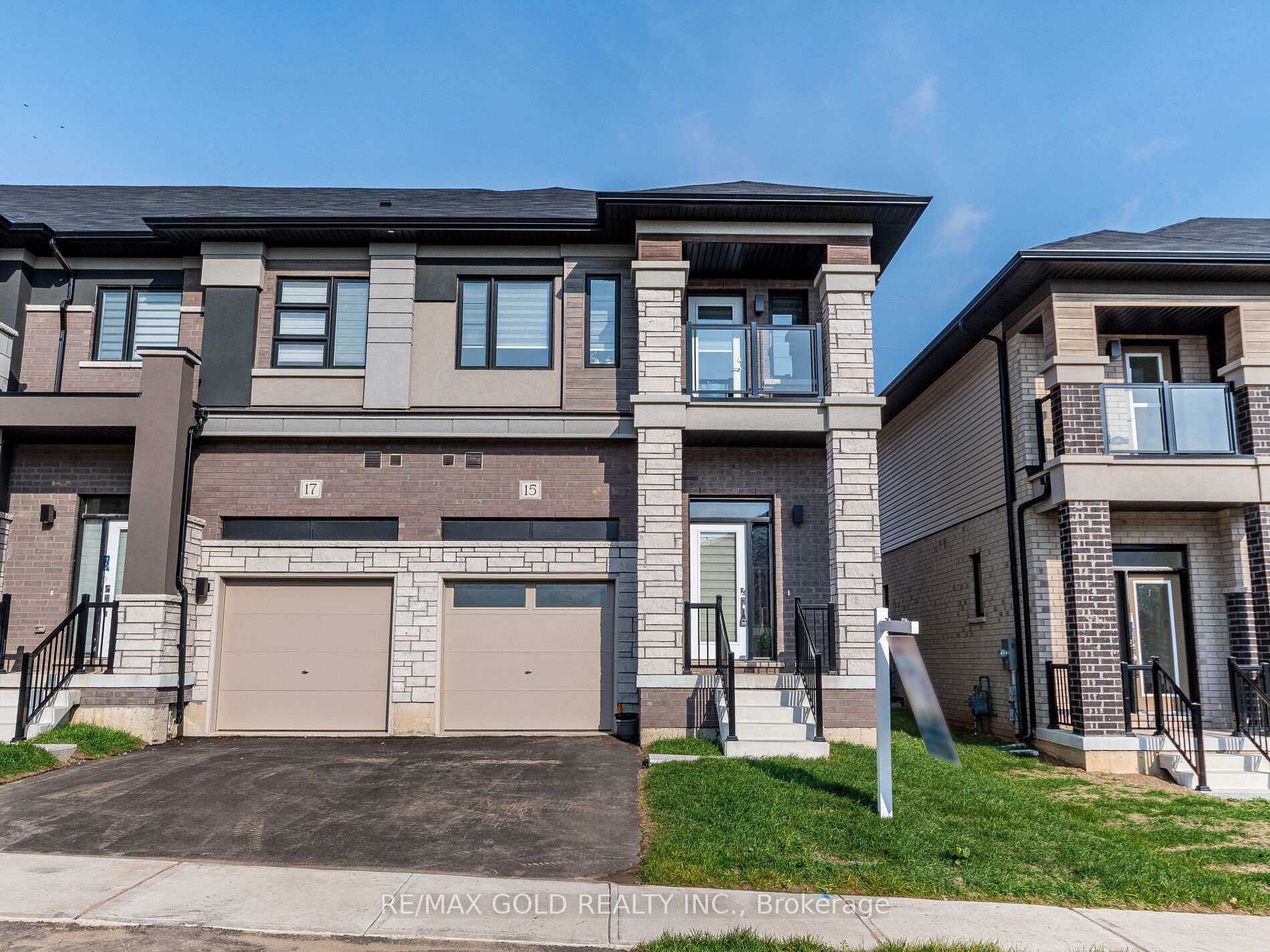 Front of 15 George Brier Drive W