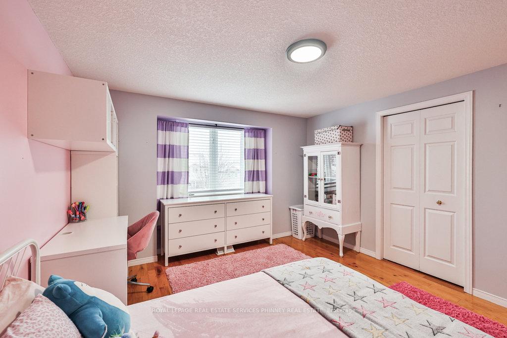 Photo 26 of 19 Tisdale Court, Kitchener — HOMEH