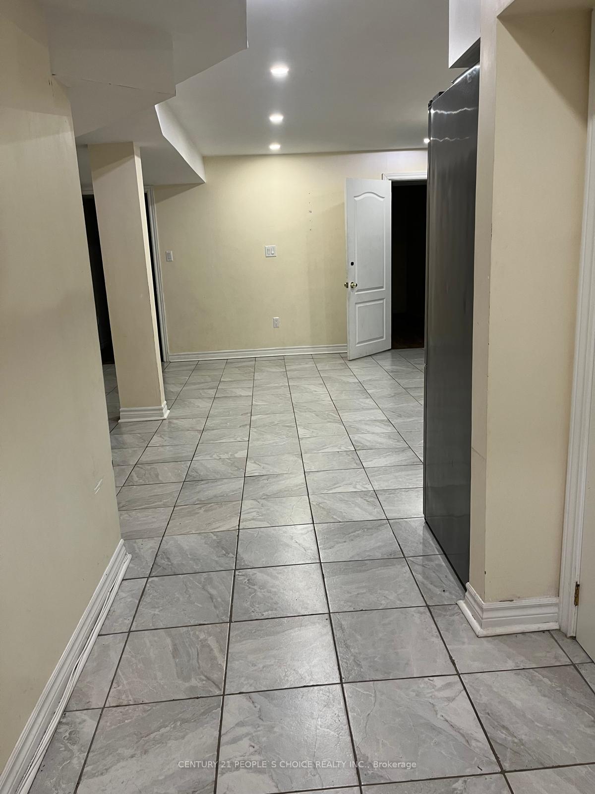 Photo 4 of Unit Bsmt, 13 Bliss Street, Brampton, Bram East — HOMEH