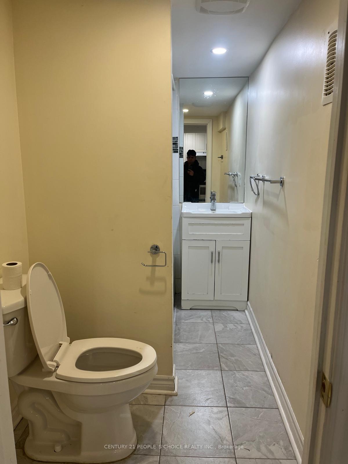 Photo 12 of Unit Bsmt, 13 Bliss Street, Brampton, Bram East — HOMEH