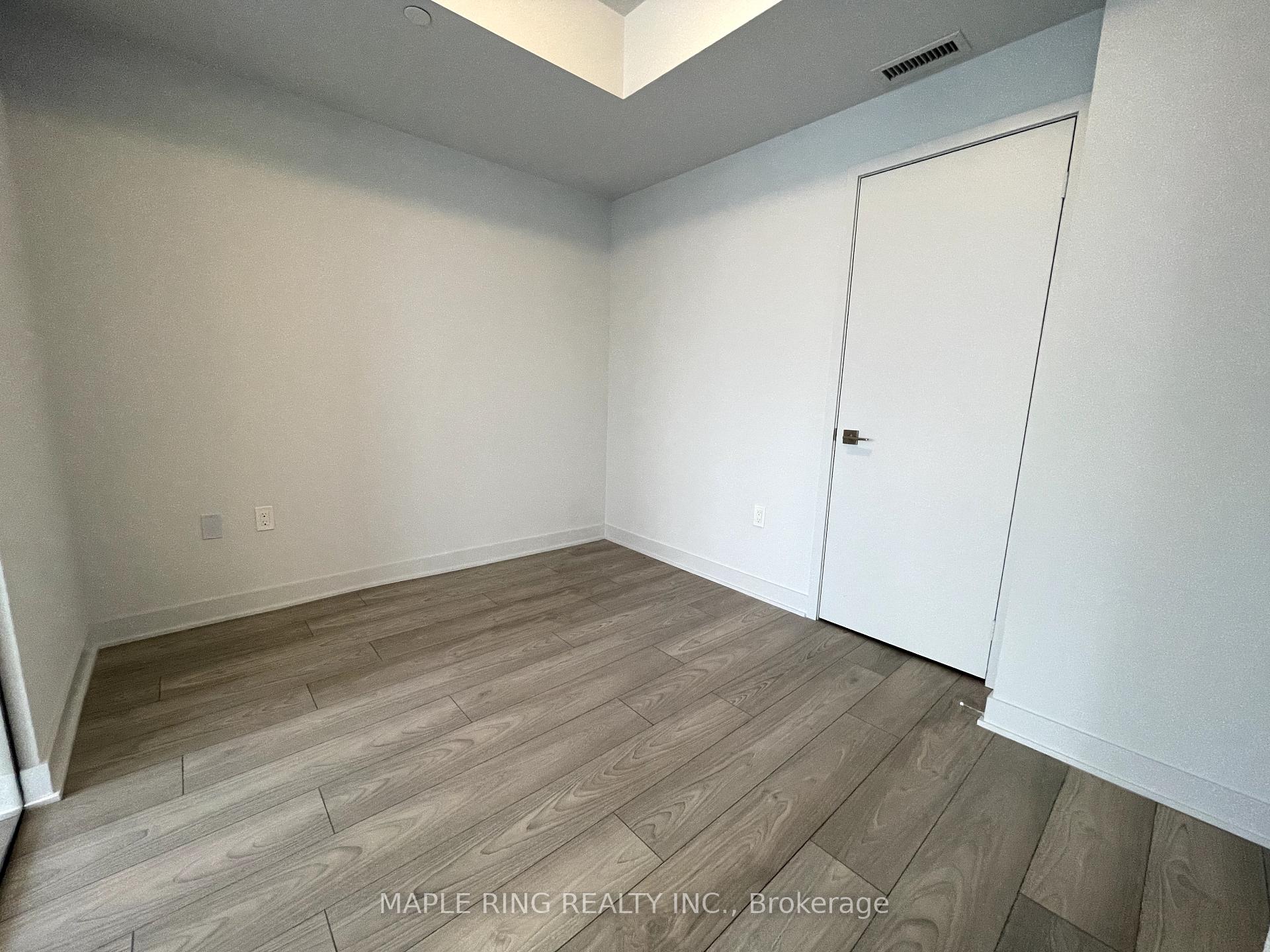 Photo 2 of Unit 2207, 2920 Highway 7 Road, Vaughan, Concord — HOMEH