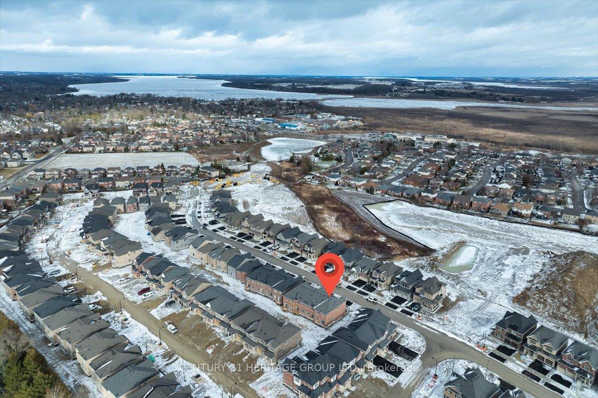 Photo 55 of 124 Robin Trail, Scugog, Port Perry — HOMEH