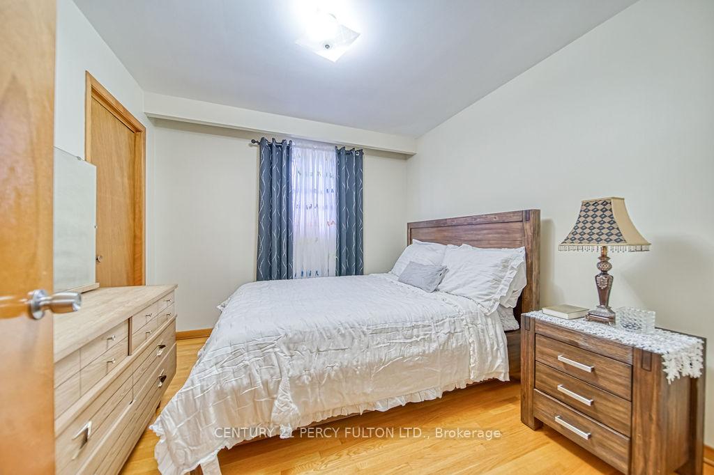 Photo 18 of 86 Iangrove Terrace, Scarborough, L'Amoreaux — HOMEH