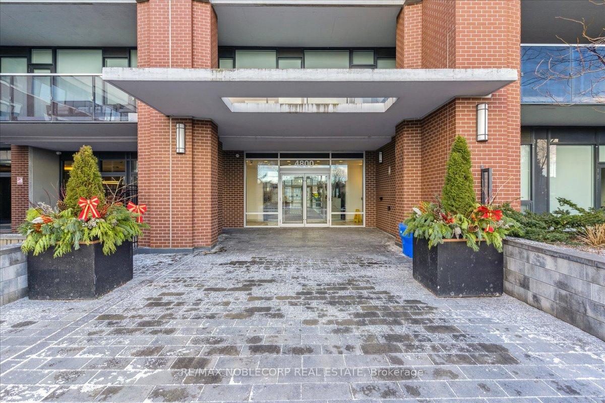 Photo 4 of Unit 322, 4800 Hwy 7 Road, Vaughan, East Woodbridge — HOMEH