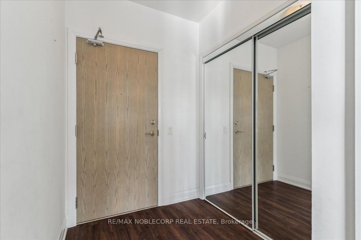 Photo 6 of Unit 322, 4800 Hwy 7 Road, Vaughan, East Woodbridge — HOMEH