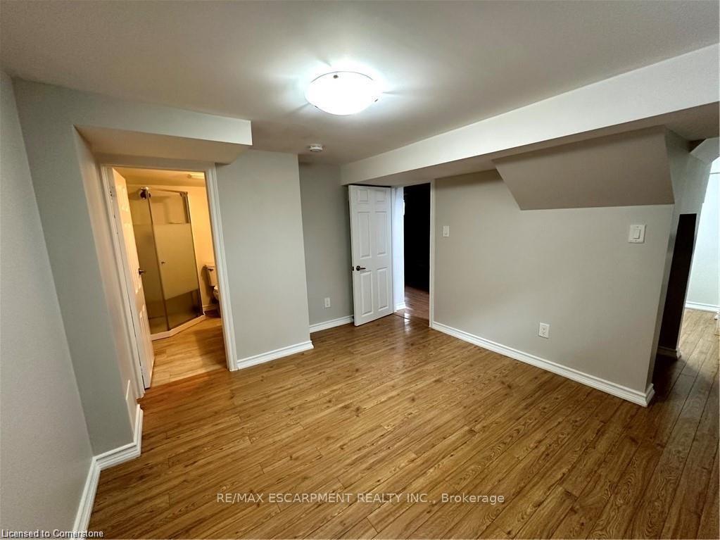 Photo 7 of Unit LOWER, 271 West 2nd Street, Hamilton, Bonnington — HOMEH