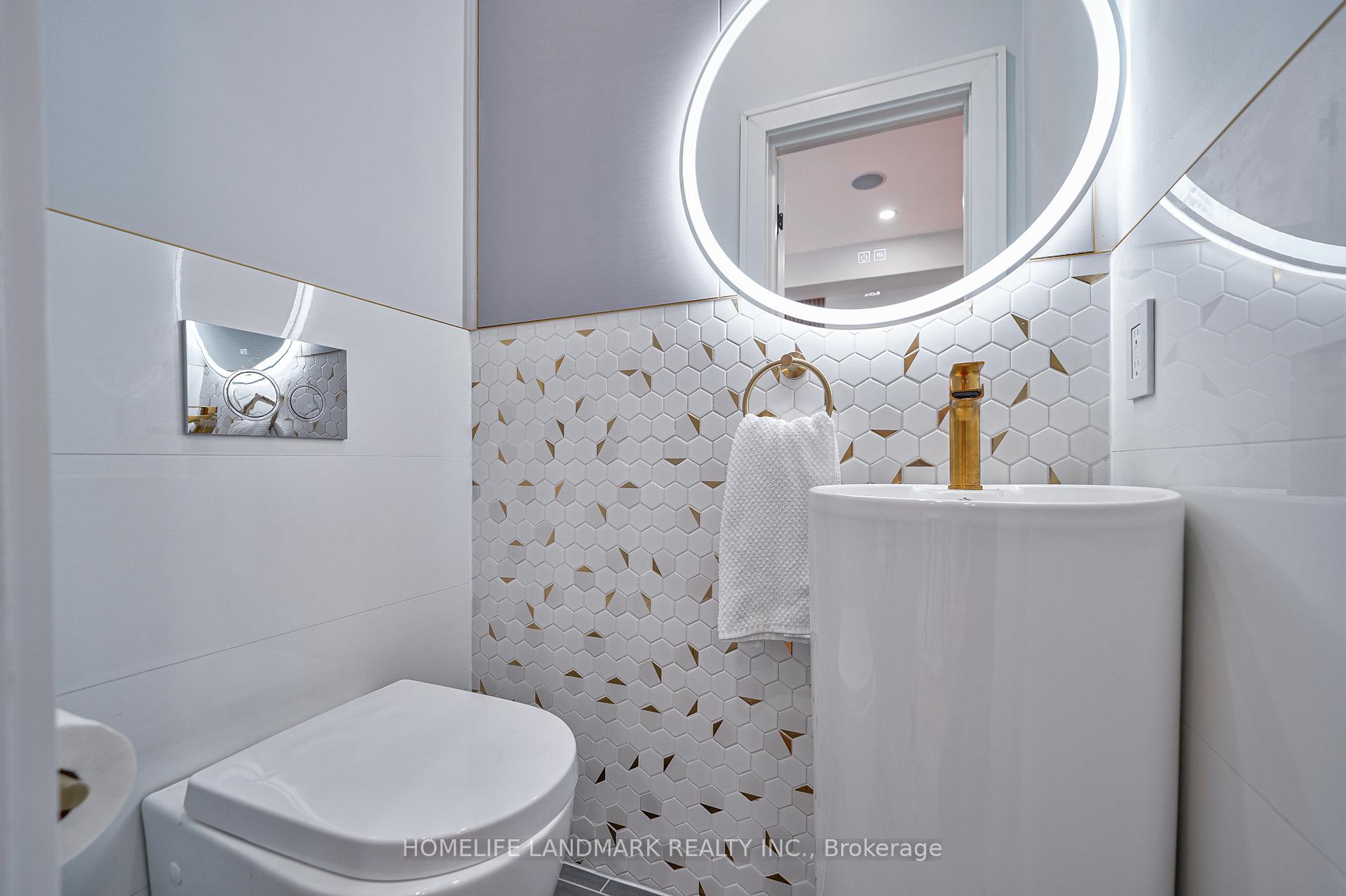 Photo 6 of 877 Logan Avenue, Toronto, North Riverdale — HOMEH