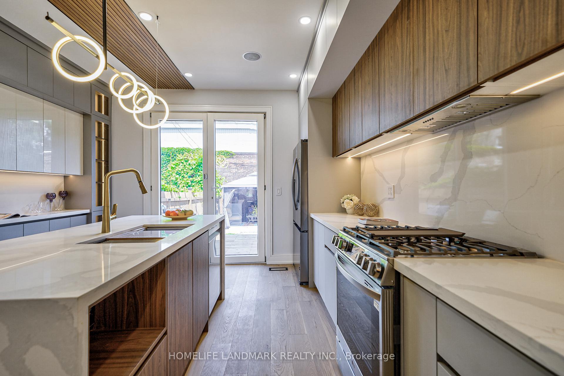 Photo 15 of 877 Logan Avenue, Toronto, North Riverdale — HOMEH