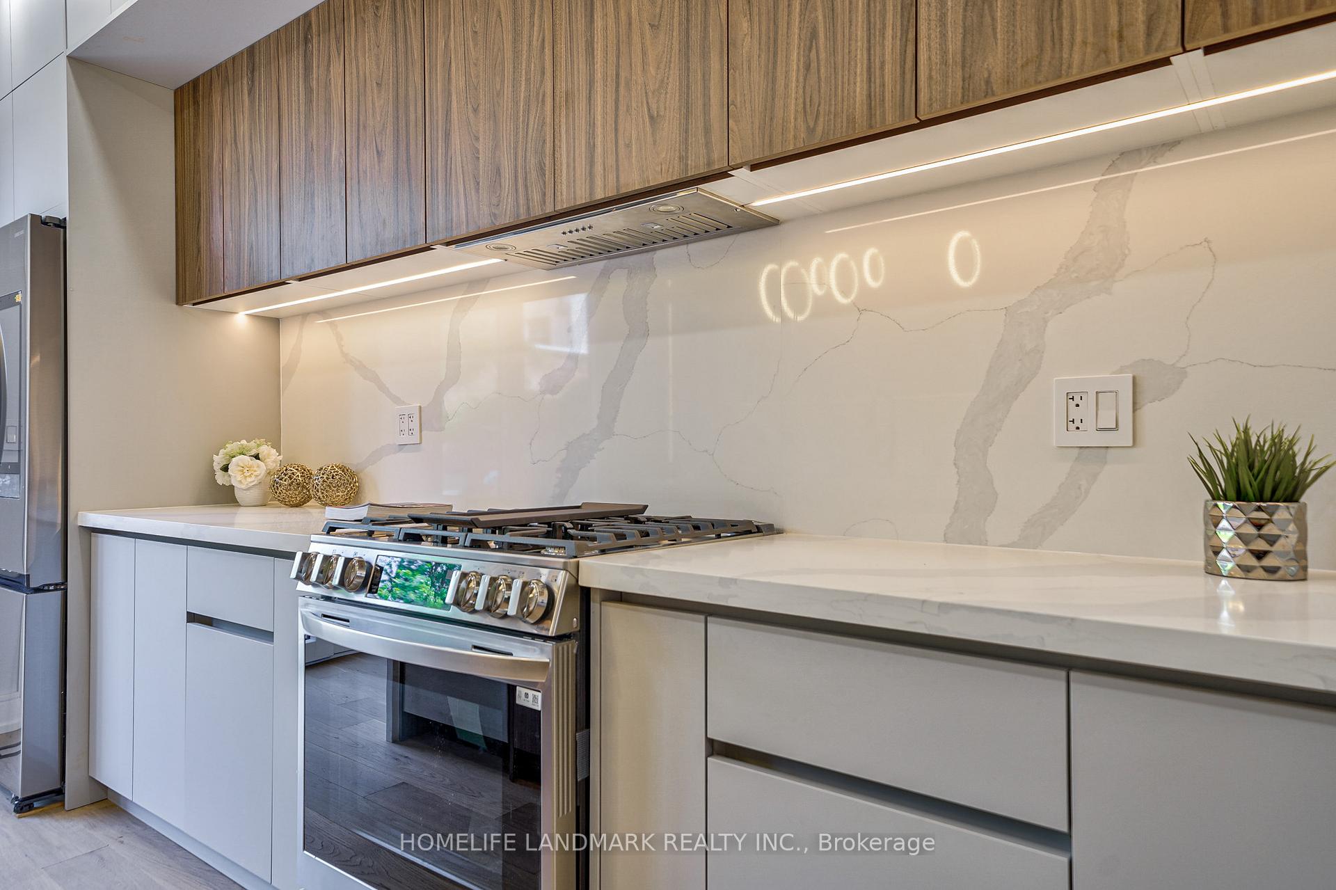 Photo 21 of 877 Logan Avenue, Toronto, North Riverdale — HOMEH