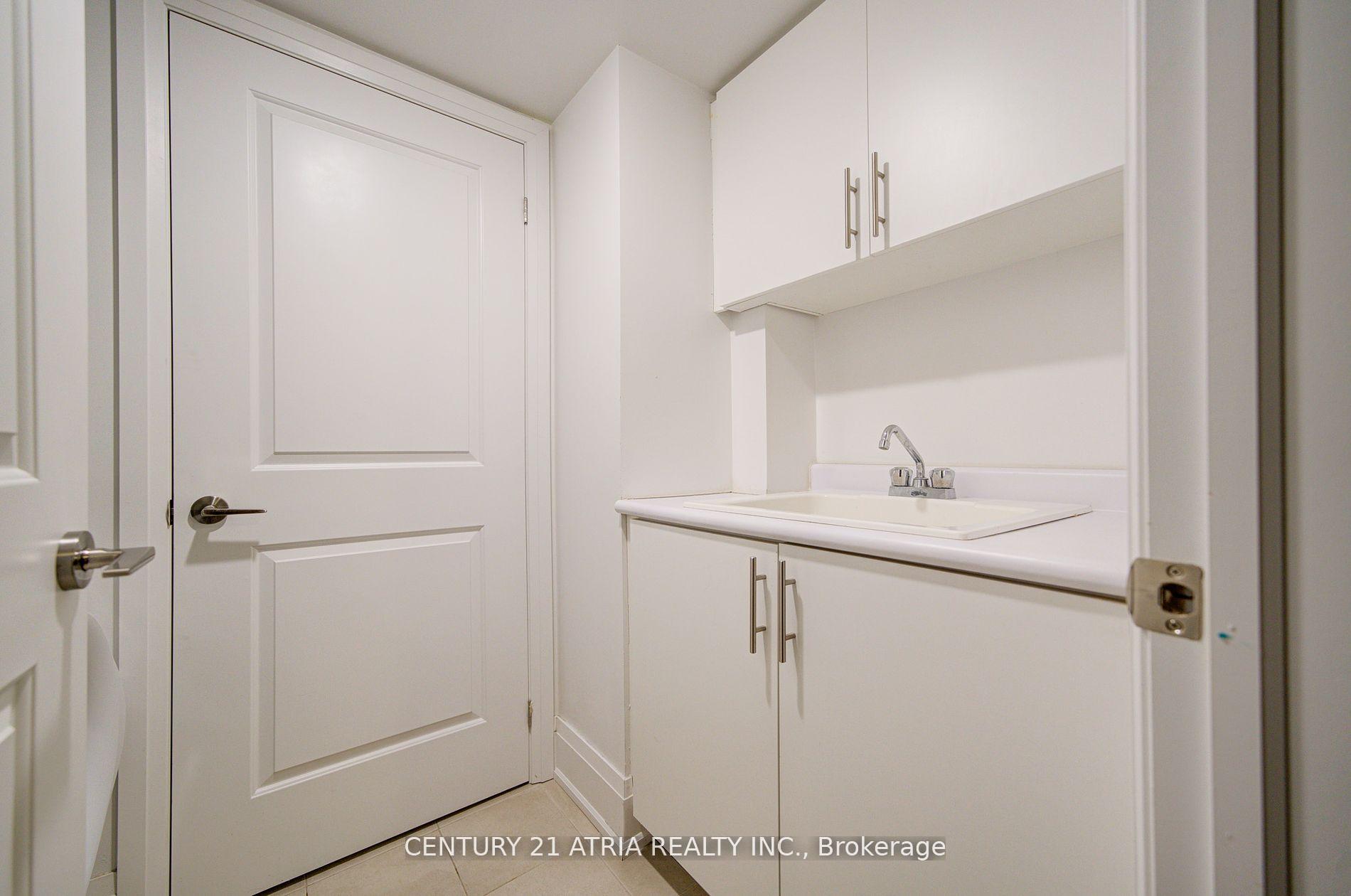 Photo 14 of 25 Village Parkway, Markham, Unionville — HOMEH