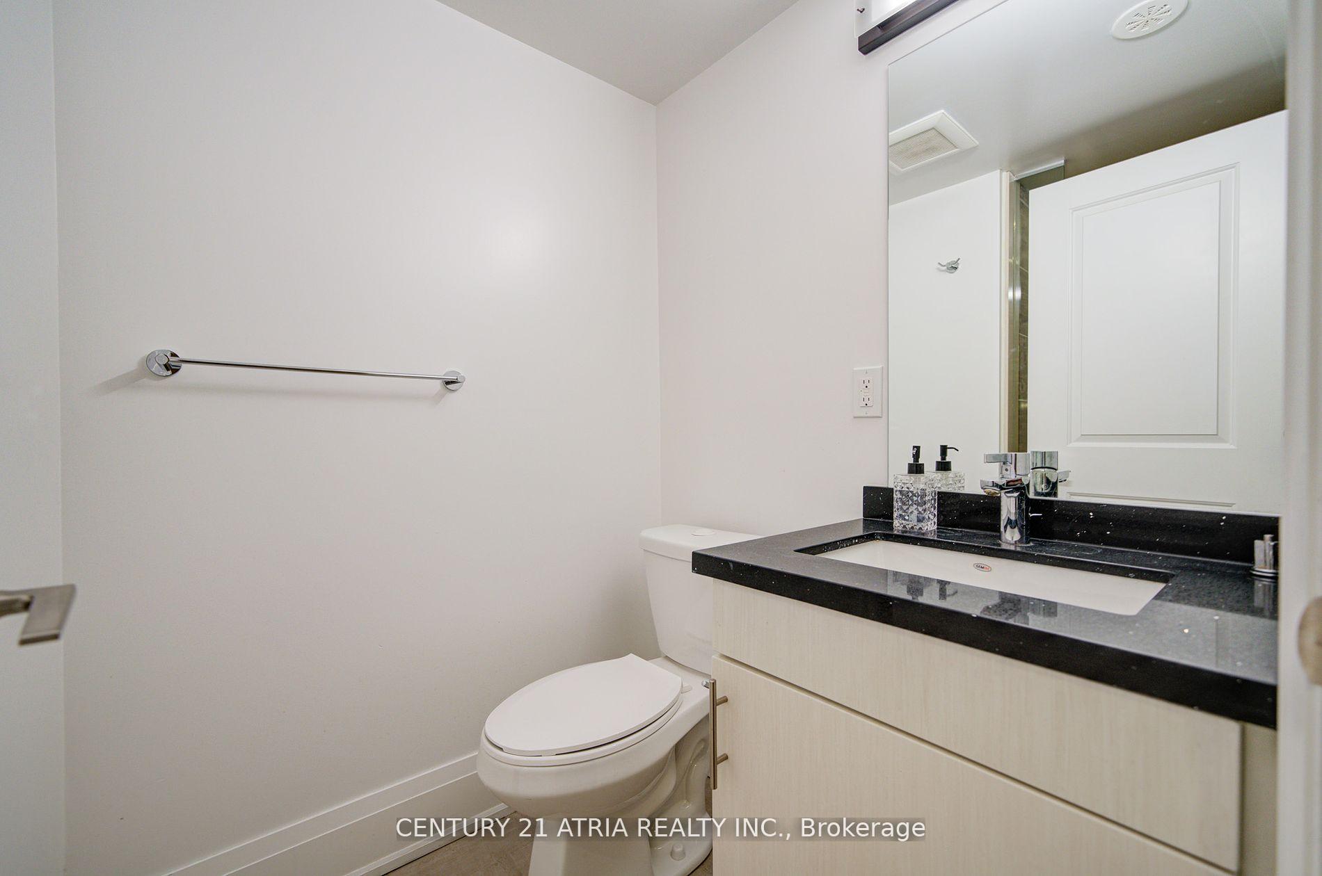 Photo 17 of 25 Village Parkway, Markham, Unionville — HOMEH
