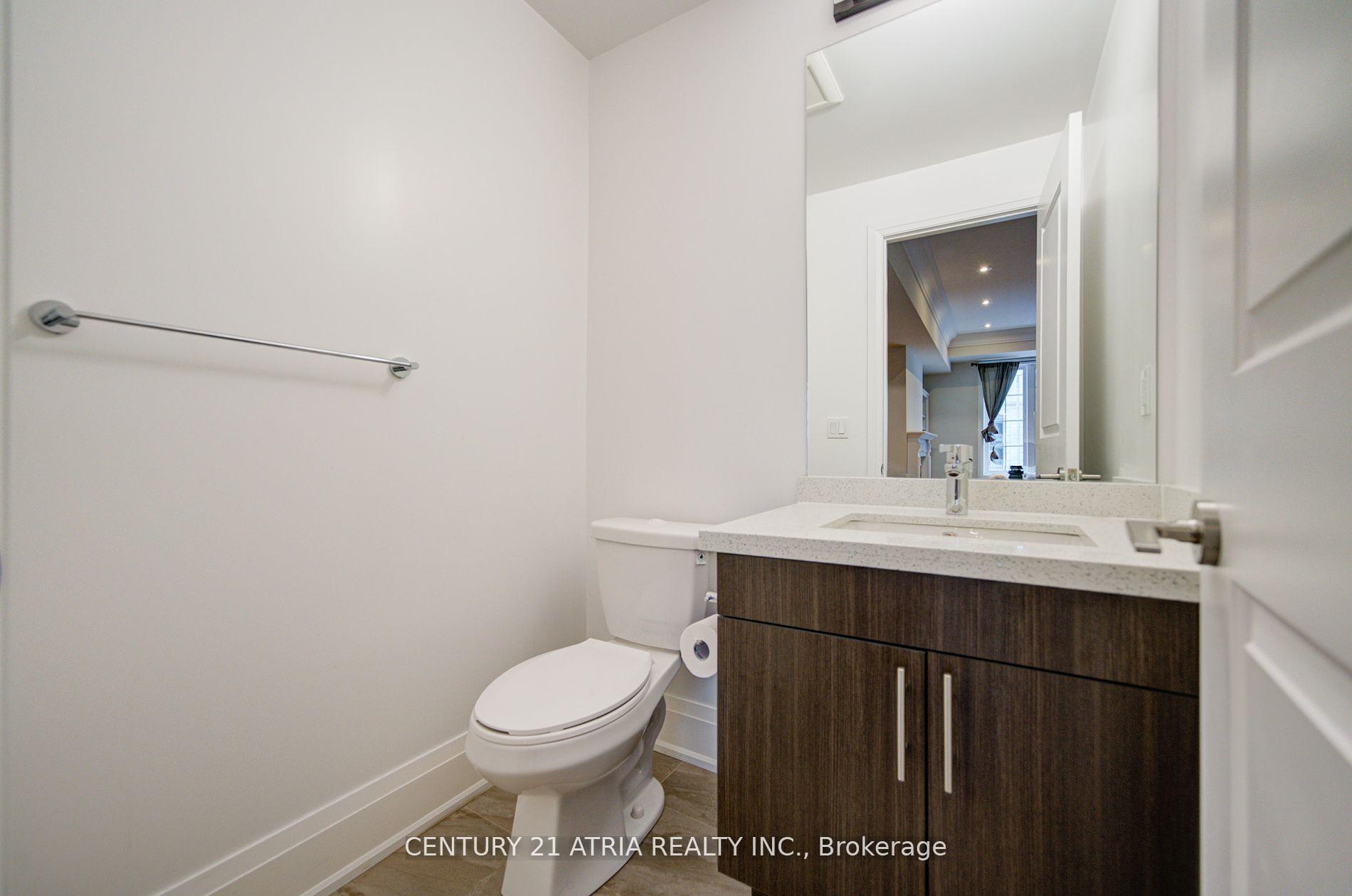 Photo 27 of 25 Village Parkway, Markham, Unionville — HOMEH