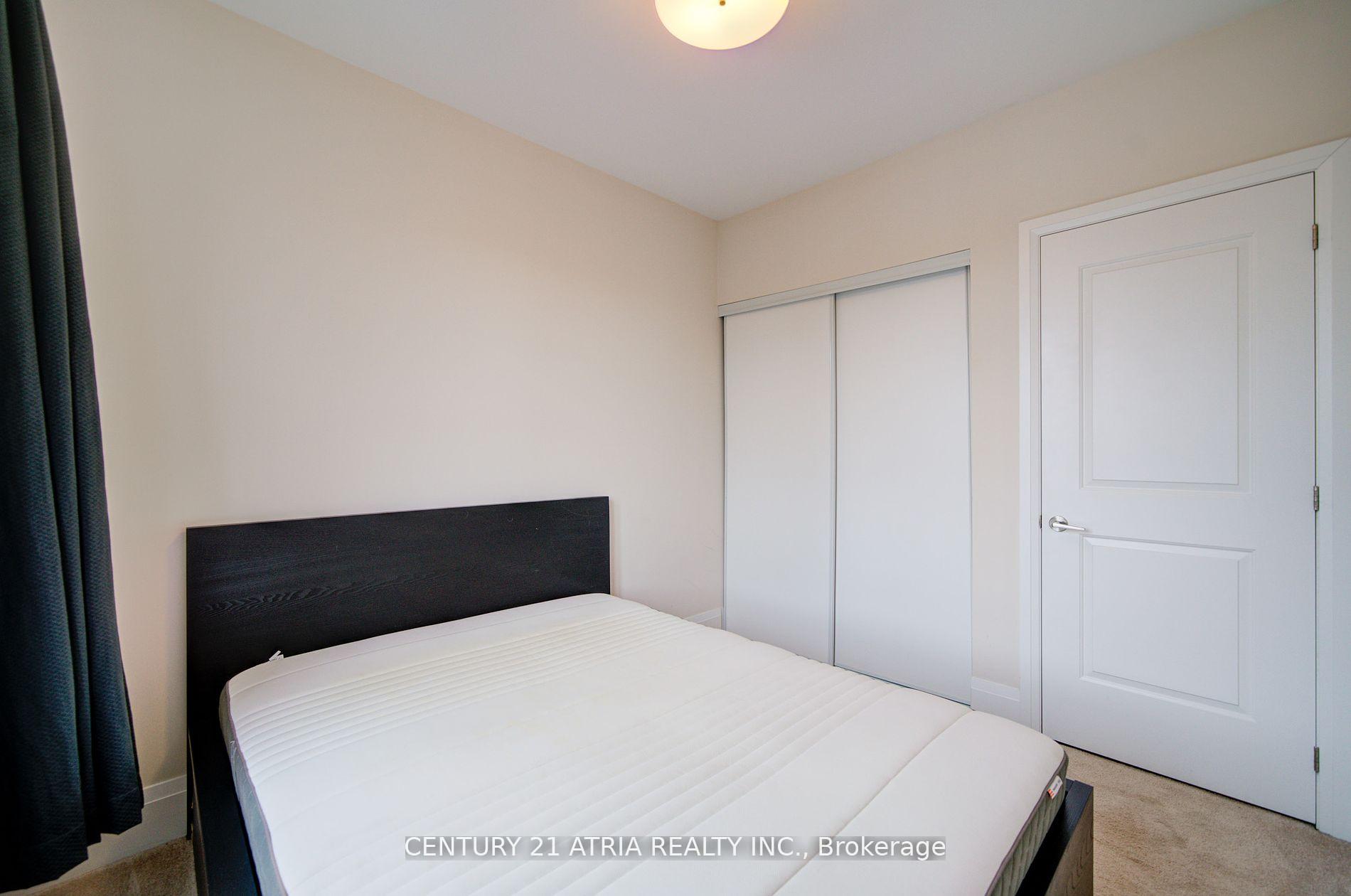 Photo 32 of 25 Village Parkway, Markham, Unionville — HOMEH