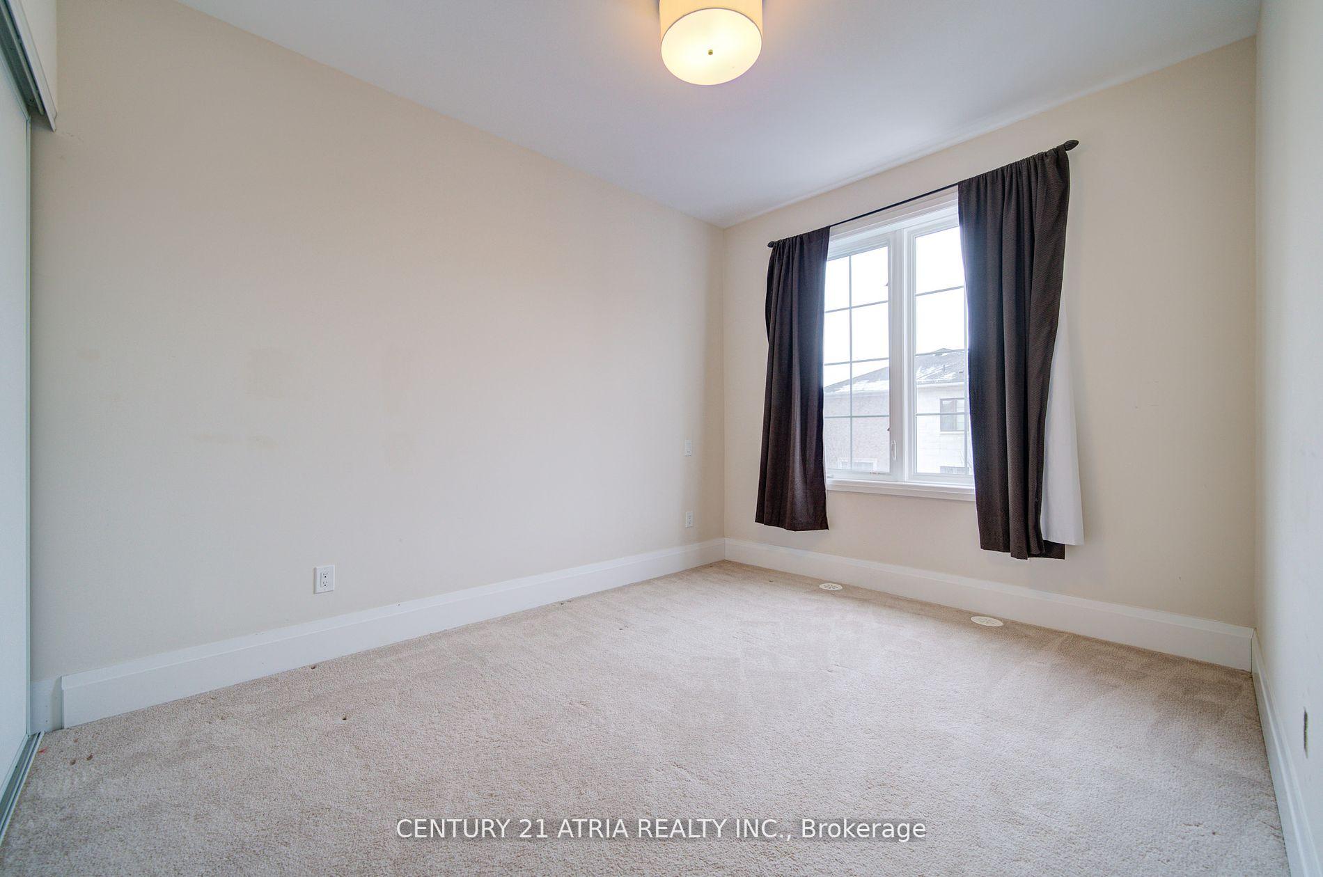Photo 34 of 25 Village Parkway, Markham, Unionville — HOMEH