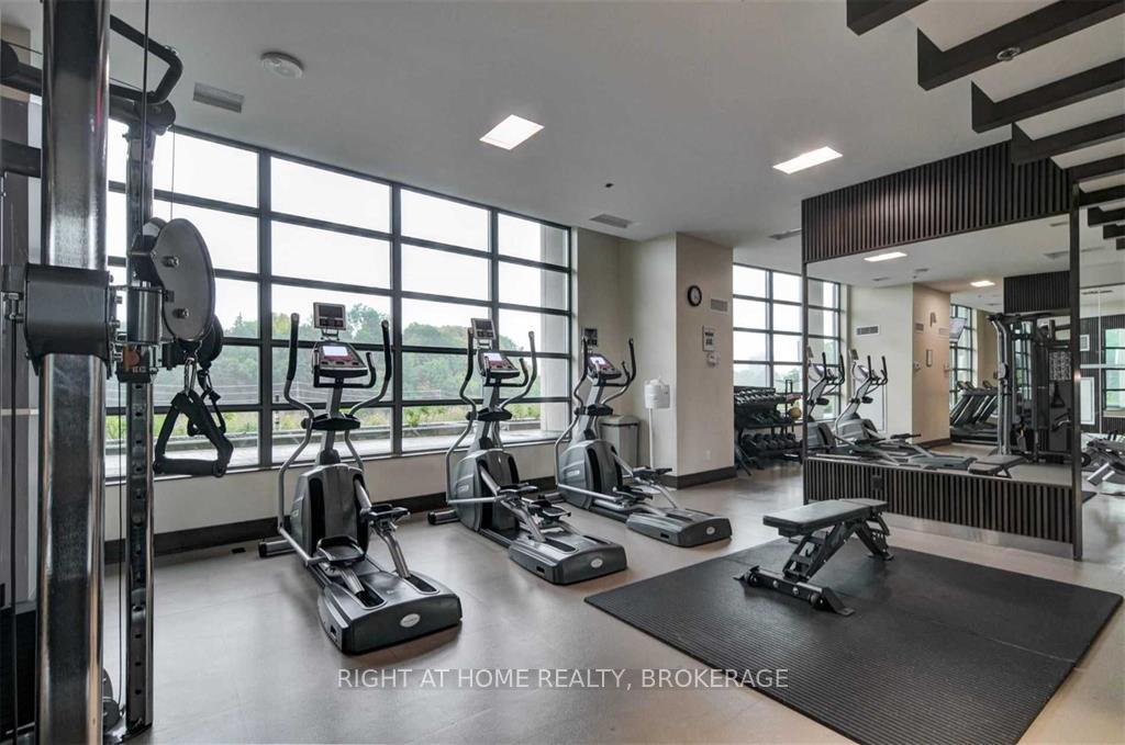 Photo 6 of Unit 1111, 35 Brian Peck Crescent, Toronto, Thorncliffe Park — HOMEH