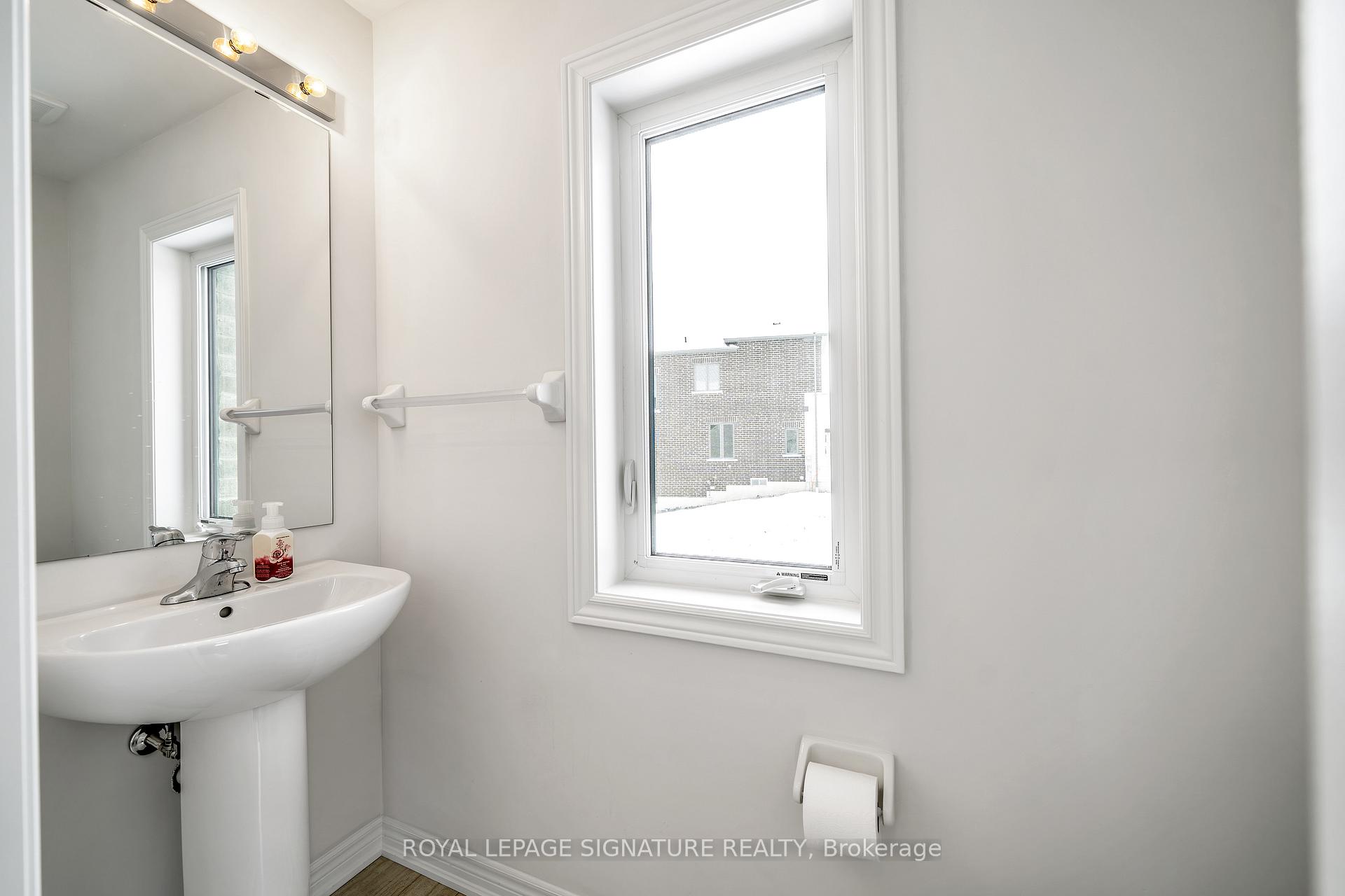Photo 4 of 1225 Talisman Manor, Pickering, Rural Pickering — HOMEH