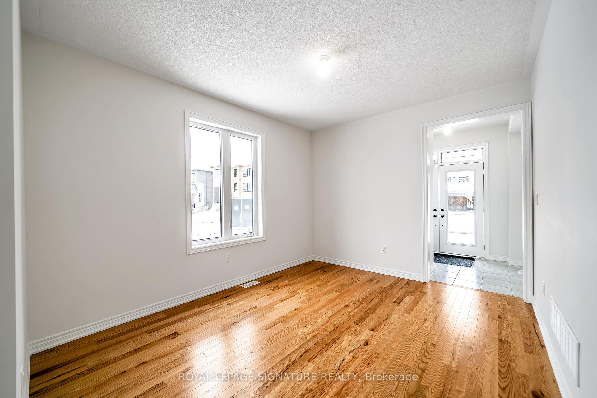 Photo 6 of 1225 Talisman Manor, Pickering, Rural Pickering — HOMEH