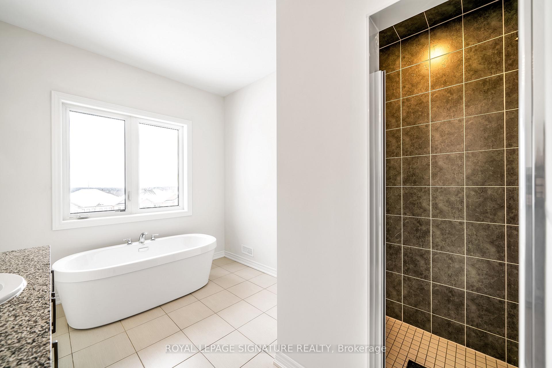 Photo 19 of 1225 Talisman Manor, Pickering, Rural Pickering — HOMEH
