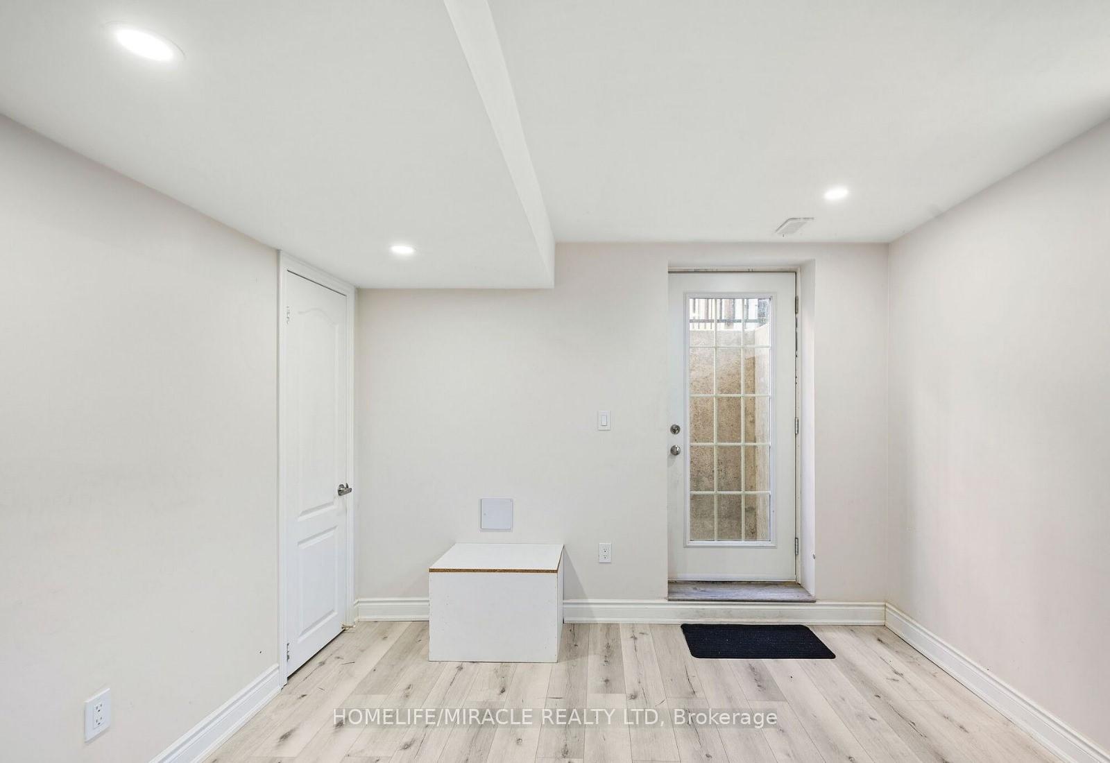 Photo 11 of Unit Bsmt, 16 Yolanda Place, Brampton, Fletcher's Meadow — HOMEH