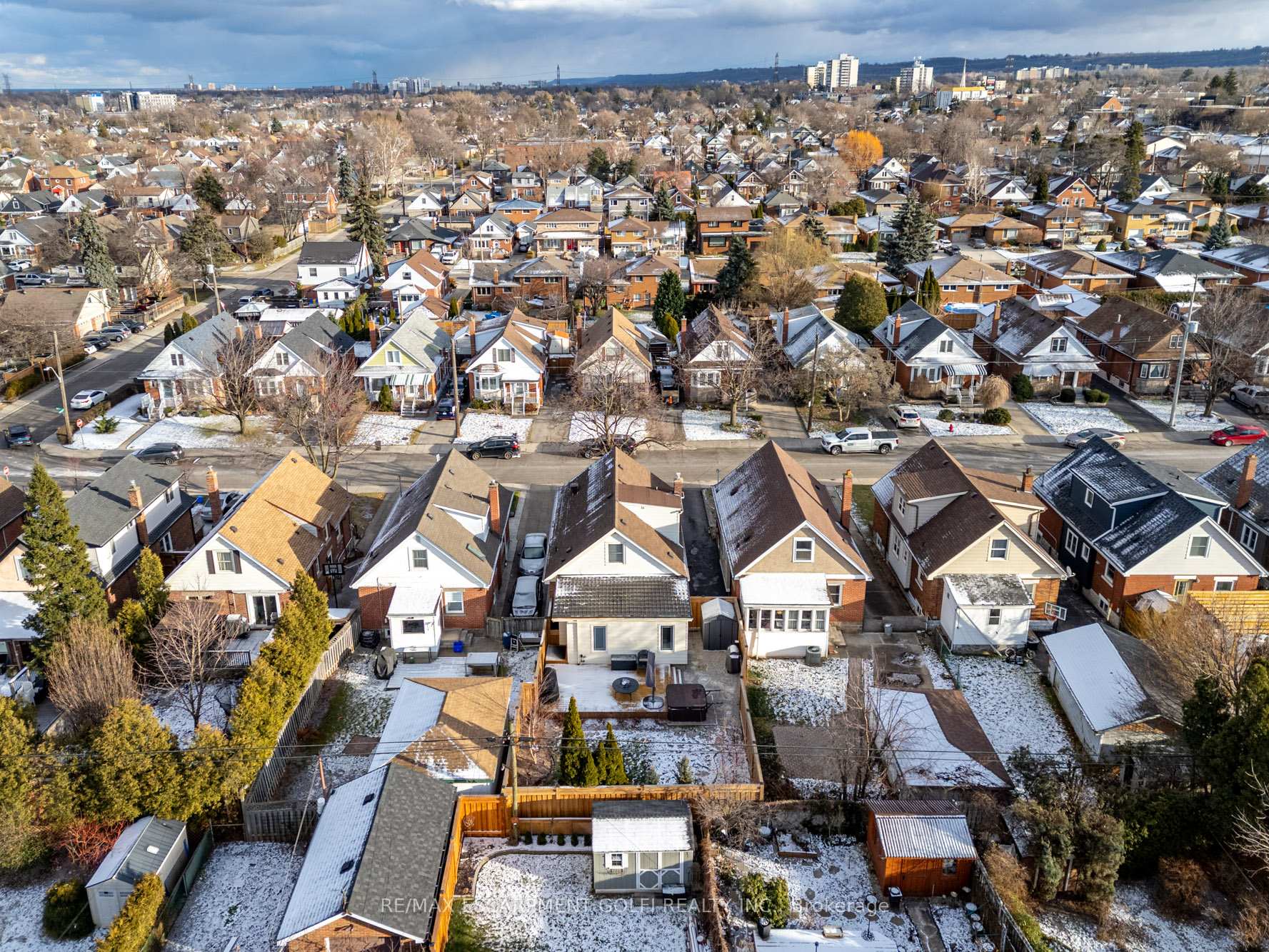 Photo 27 of 182 Huxley Avenue S, Hamilton, Delta — HOMEH