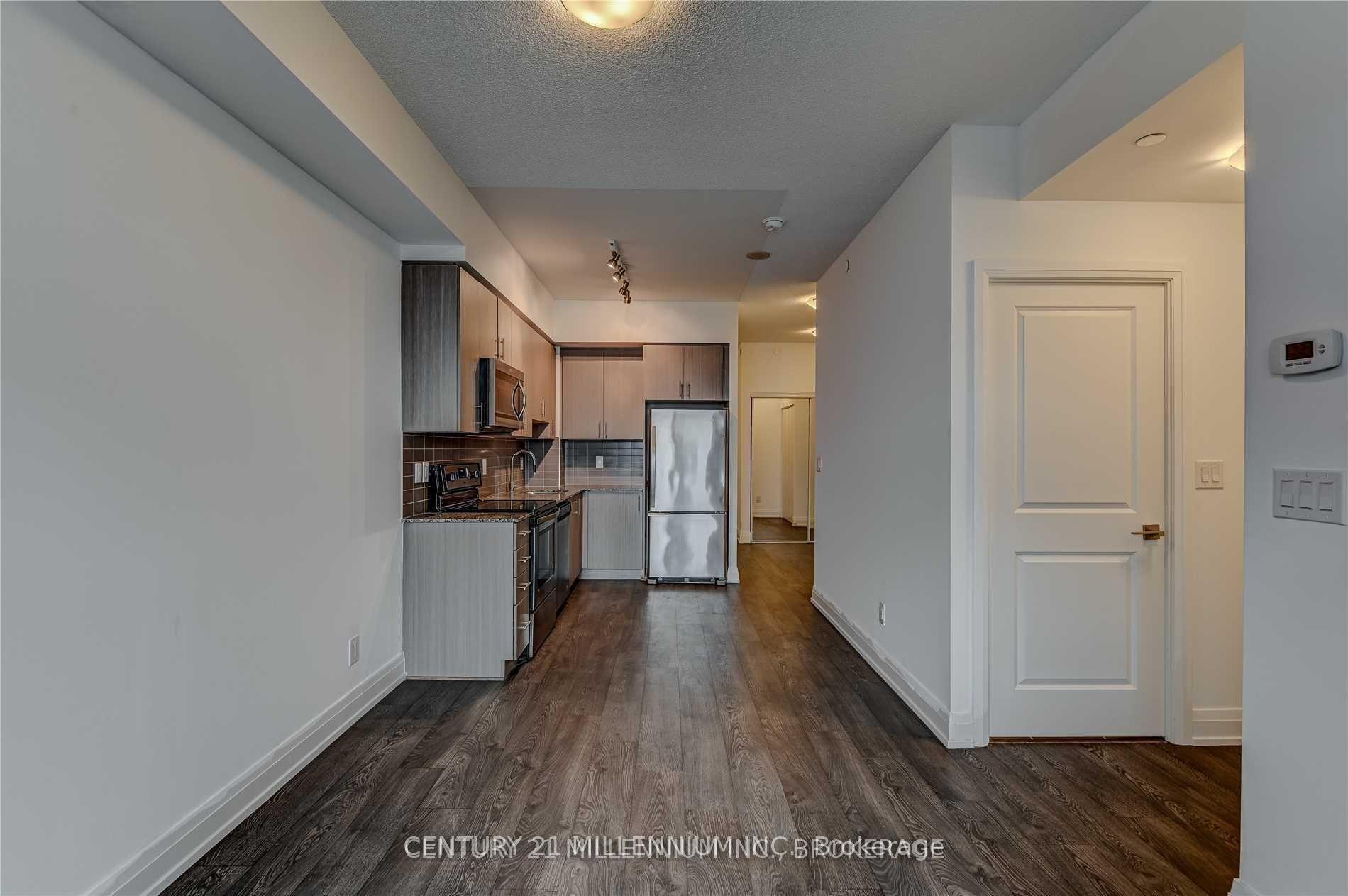 Photo 13 of Unit 3012, 3600 Hwy 7, Vaughan, Vaughan Corporate Centre — HOMEH
