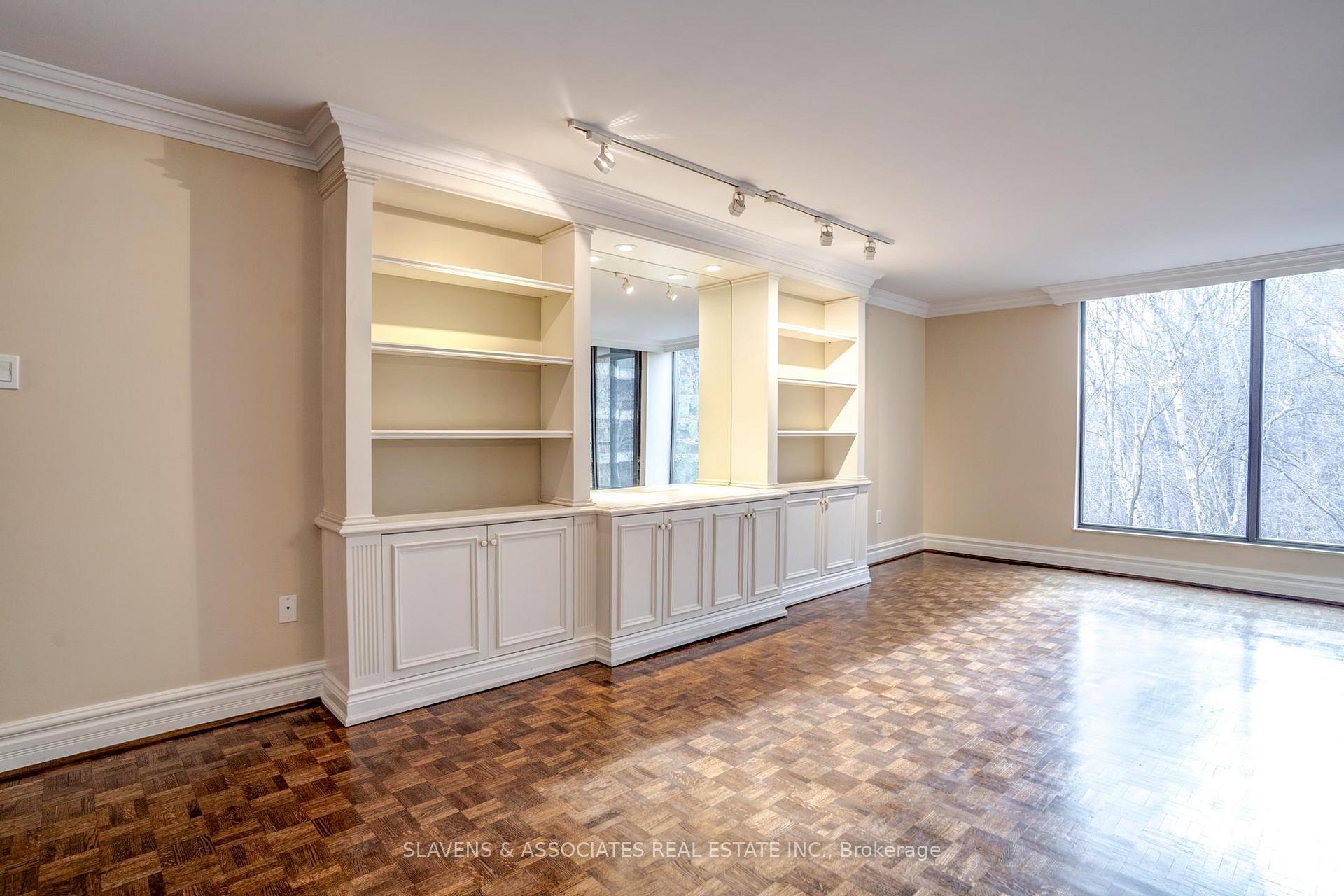 Photo 7 of Unit 912, 3900 Yonge Street, Toronto, Bedford Park-Nortown — HOMEH