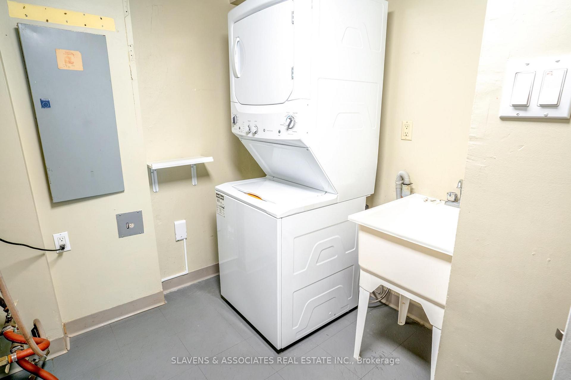 Photo 19 of Unit 912, 3900 Yonge Street, Toronto, Bedford Park-Nortown — HOMEH