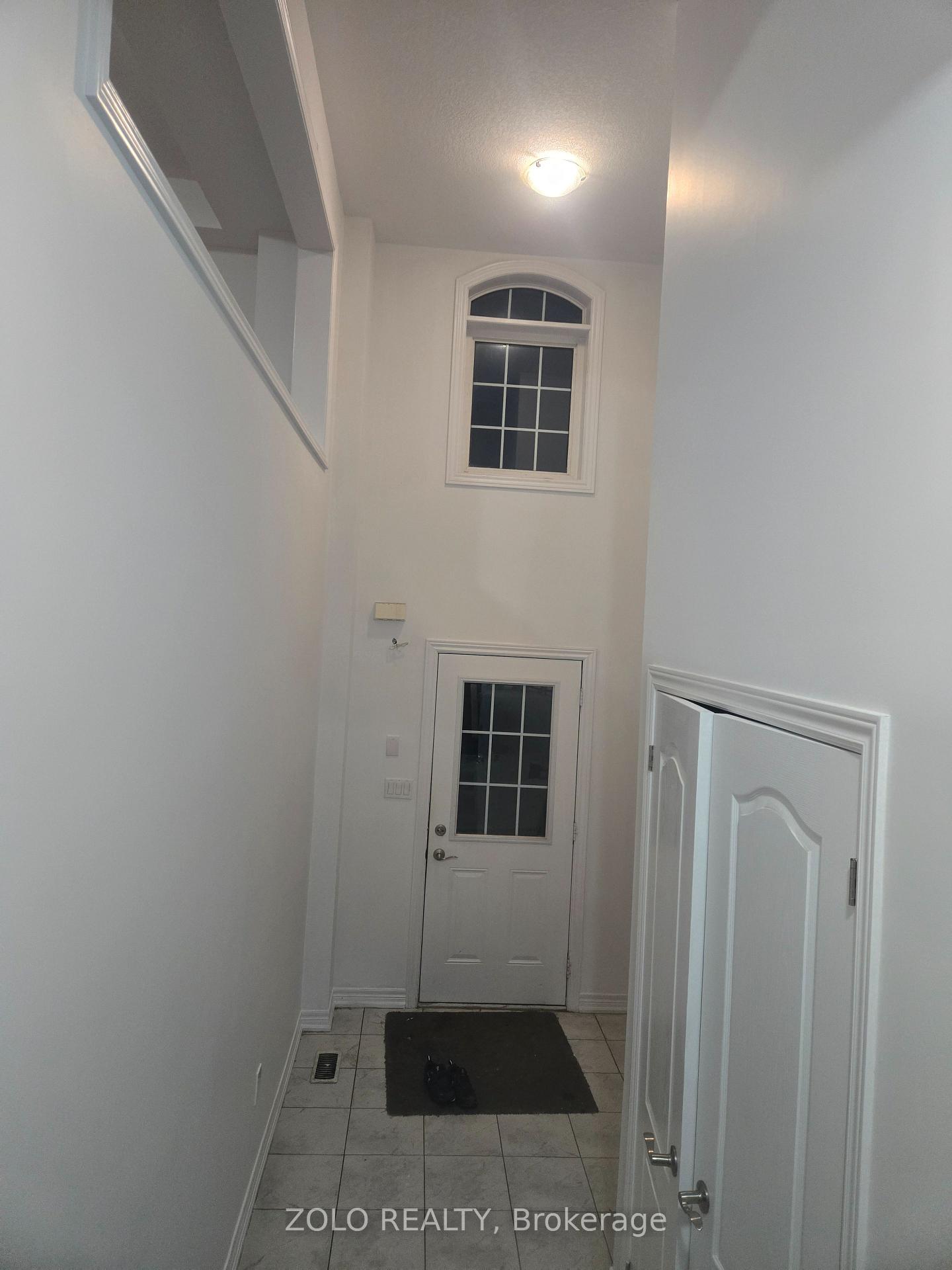 Photo 3 of Unit 1, 395 Linden Drive, Cambridge — HOMEH