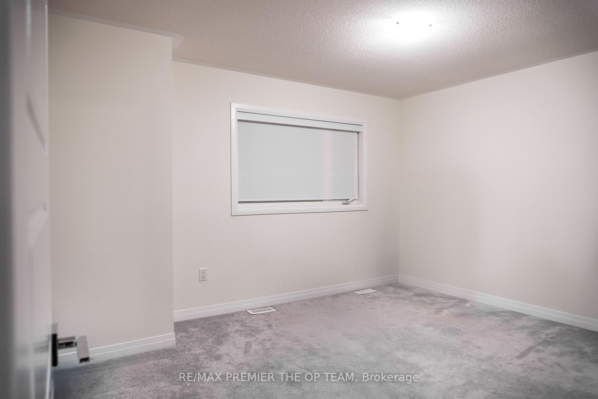 Photo 23 of 11 Herrick Drive, Brampton, Northwest Brampton — HOMEH