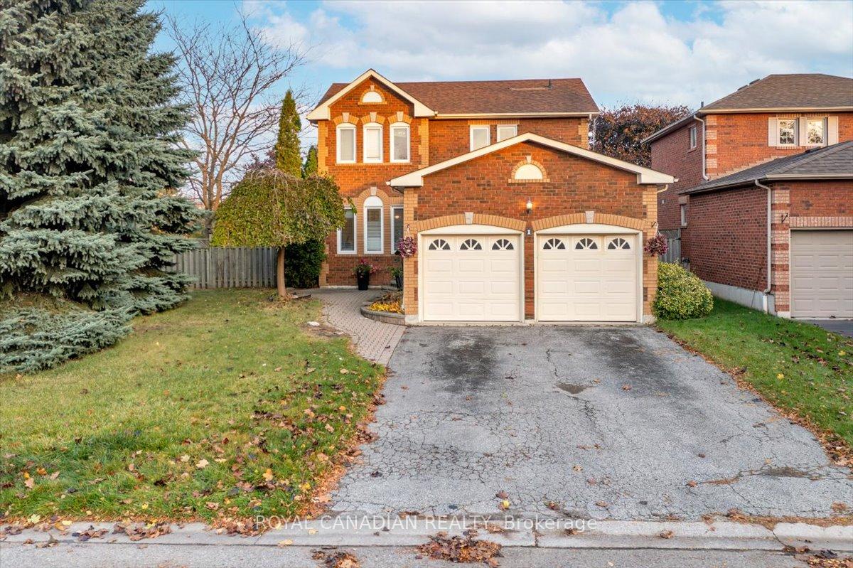 Photo 1 of 1 Barwick Court E, Whitby, Downtown Whitby — HOMEH