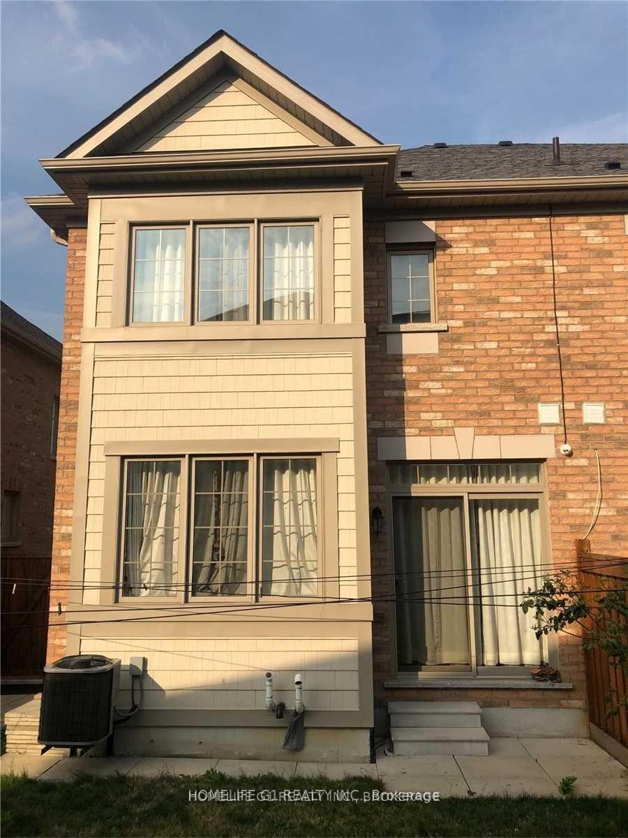 Photo 4 of 40 Bernadino Street, Brampton, Bram East — HOMEH