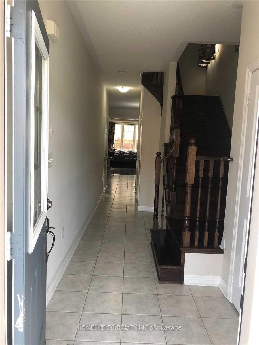 Photo 5 of 40 Bernadino Street, Brampton, Bram East — HOMEH