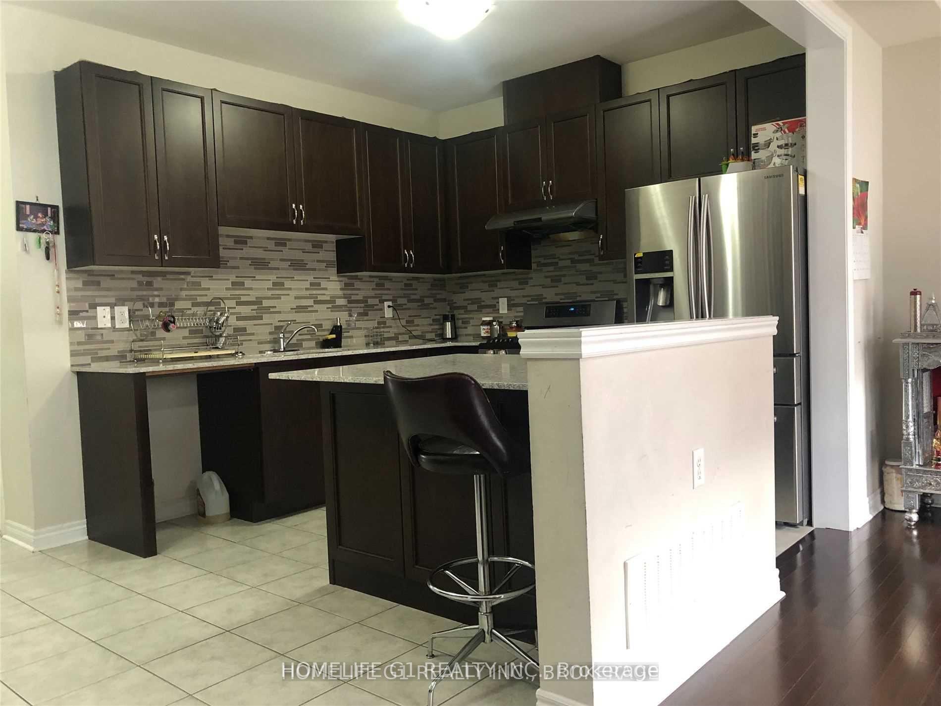 Photo 9 of 40 Bernadino Street, Brampton, Bram East — HOMEH